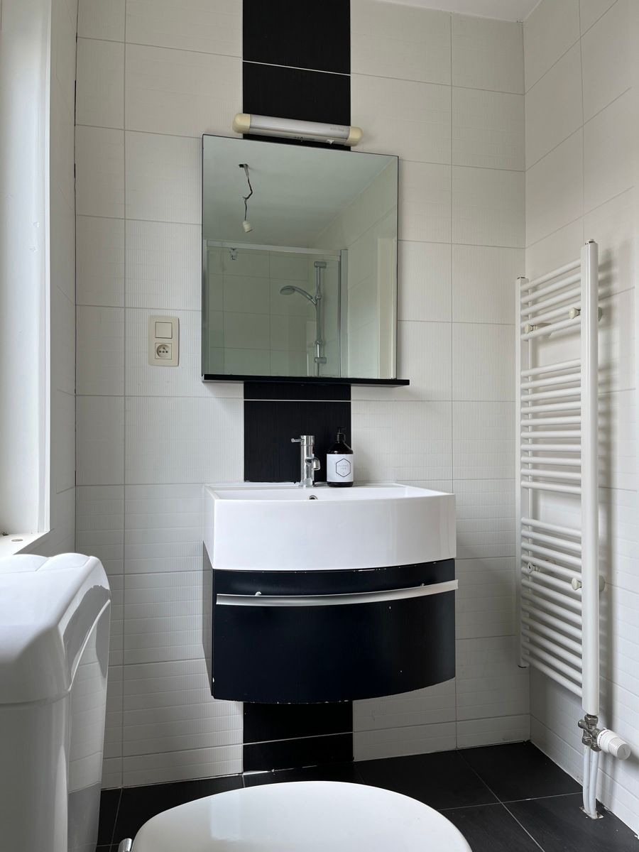 Recente duplex met 1 slaapkamer en bureau foto 14
