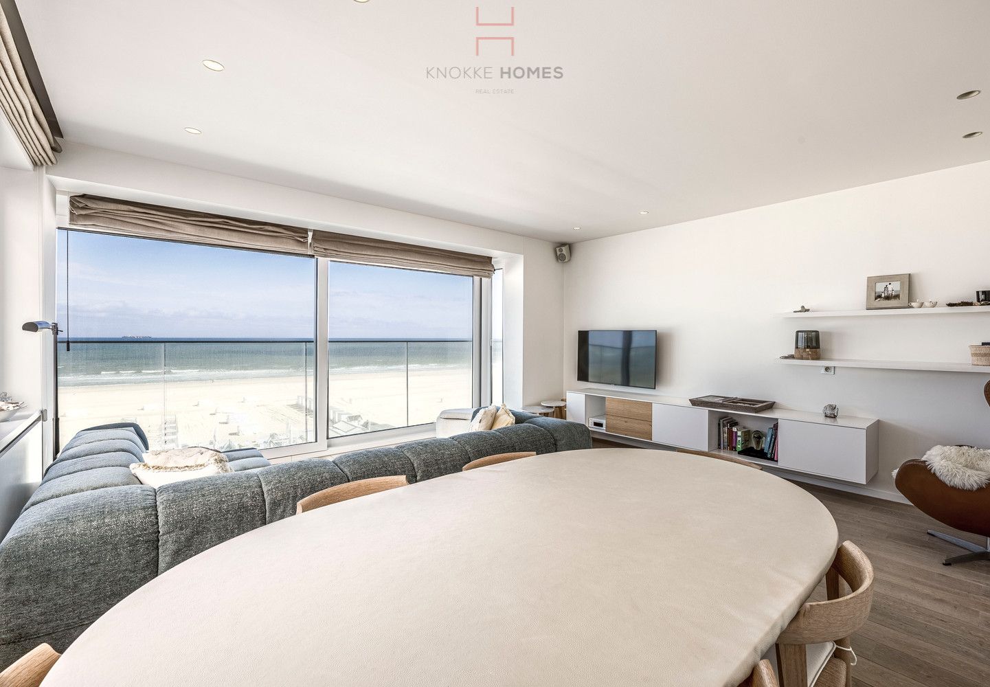 Prachtig hoekappartement op de zeedijk in Duinbergen foto 6