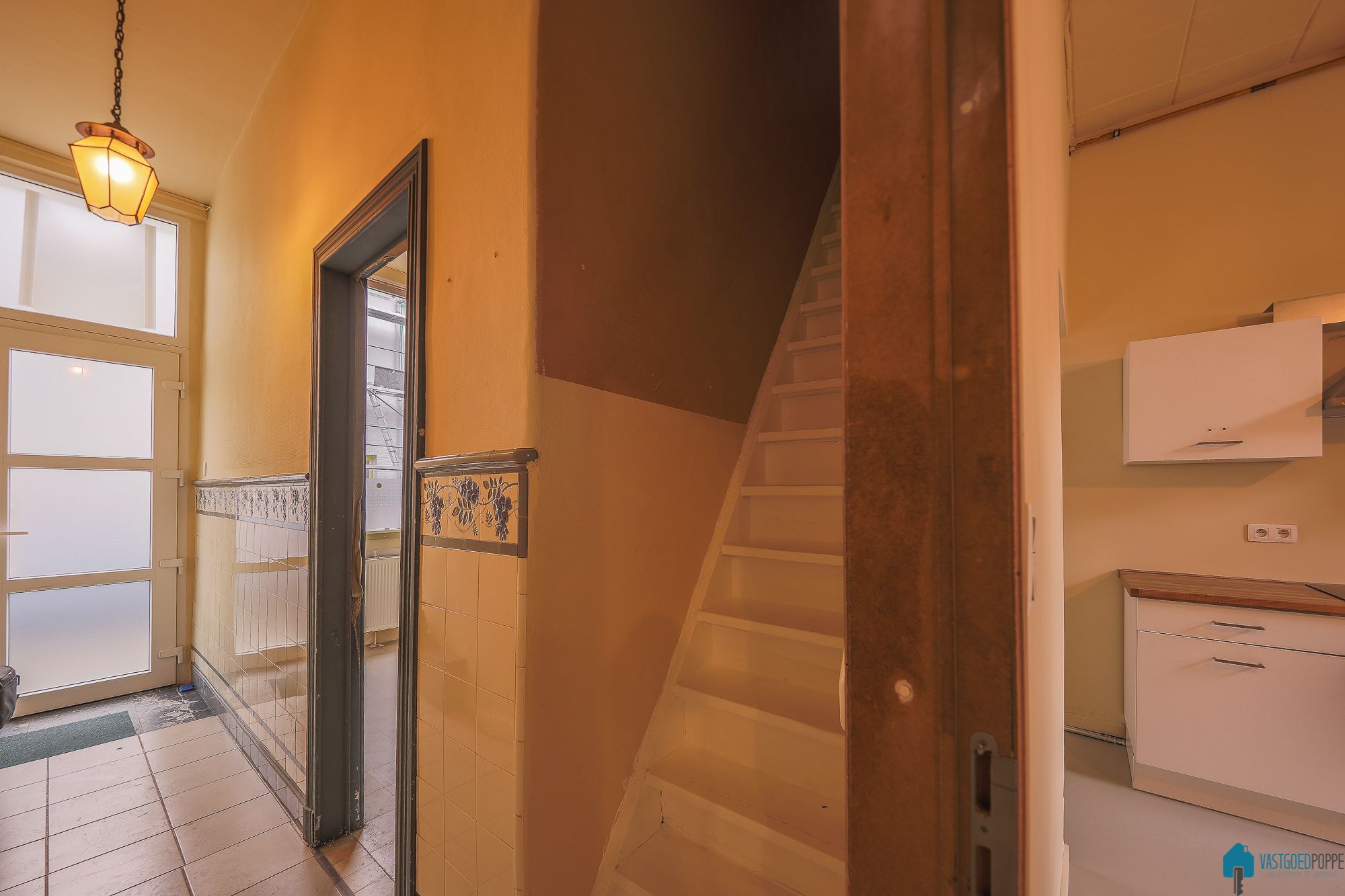 Ruime instapklare woning met terras foto 3