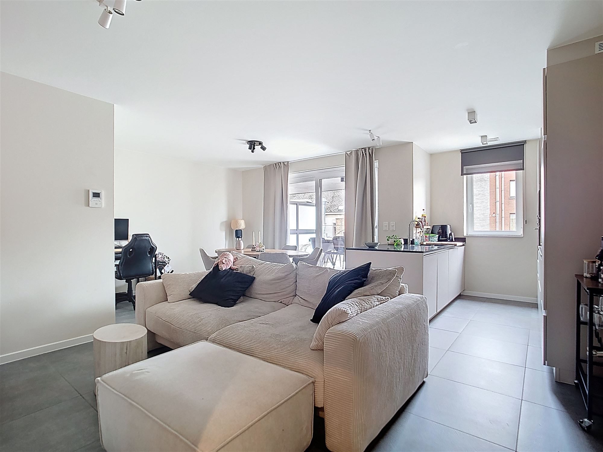 Prachtig appartement pal in het centrum van Heist-op-den-Berg foto 2