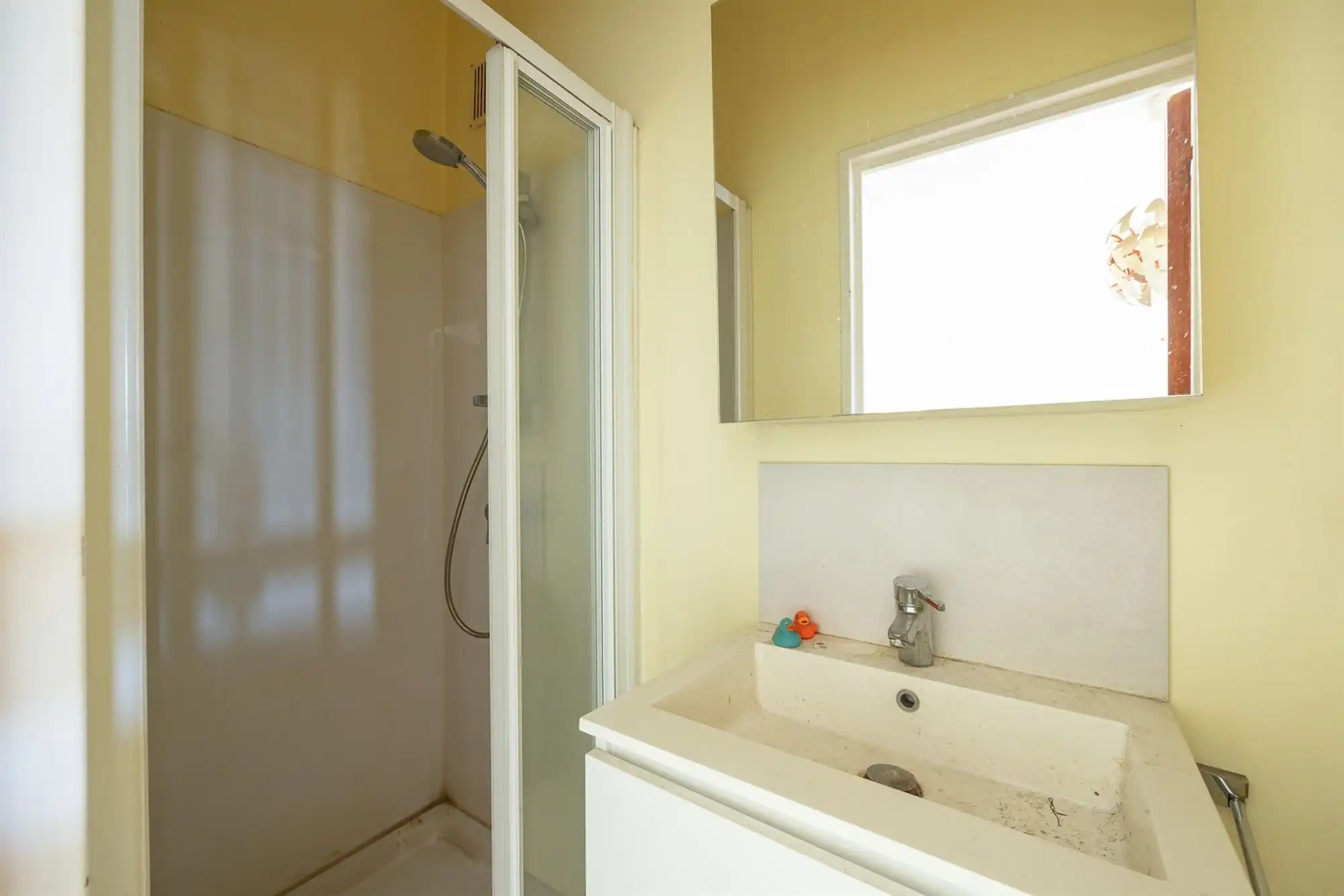 Op te frissen studio nabij de Slachthuissite foto 7