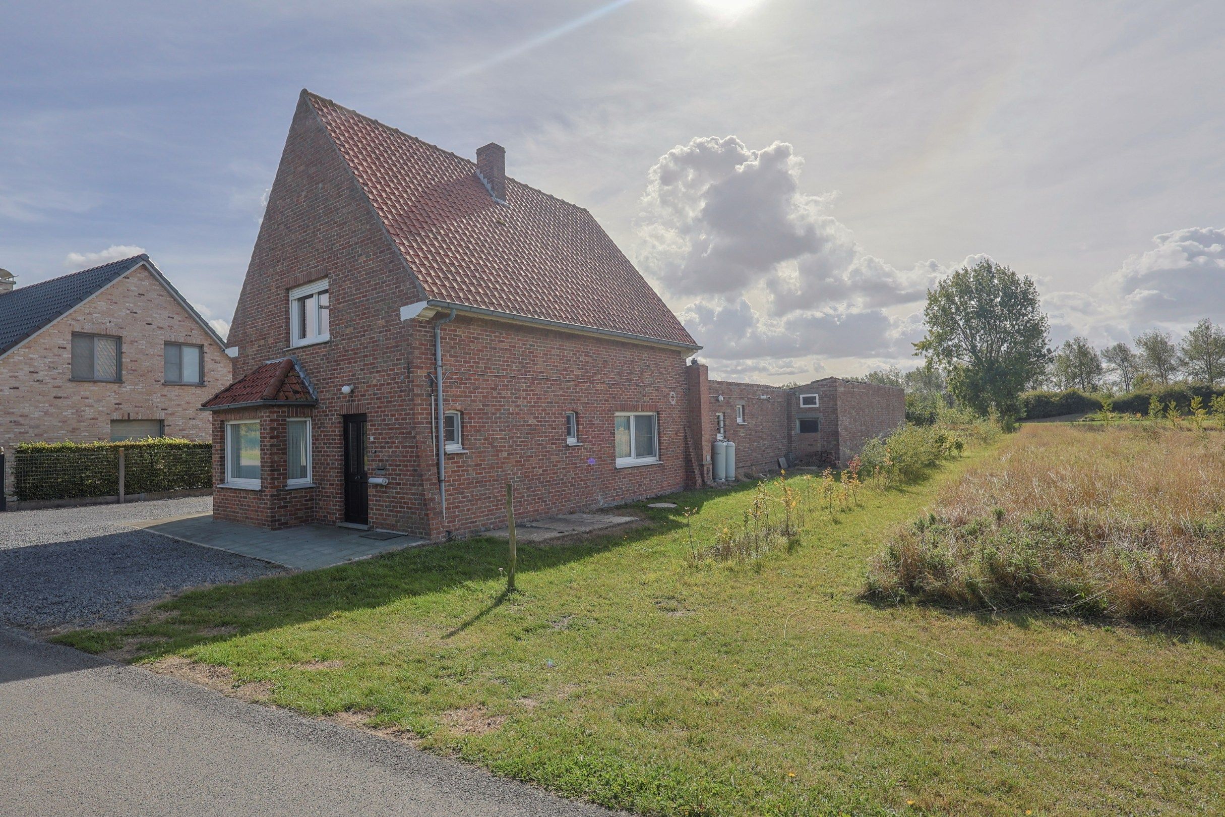 Exclusief pand te koop op toplocatie in Oostduinkerke –  Golf Ter Hille foto 3