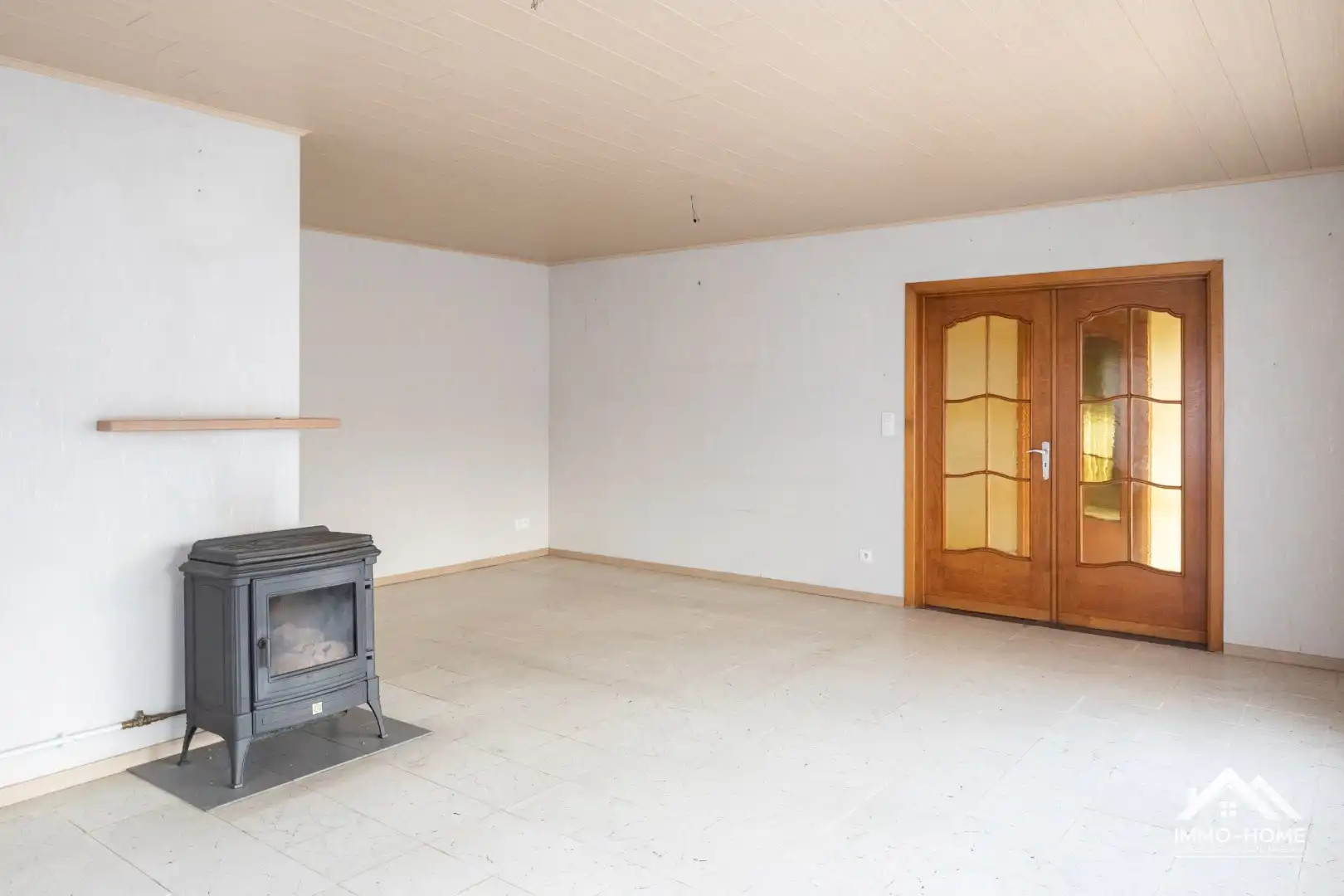 Ruime te renoveren hoekwoning met garage!!  foto 11