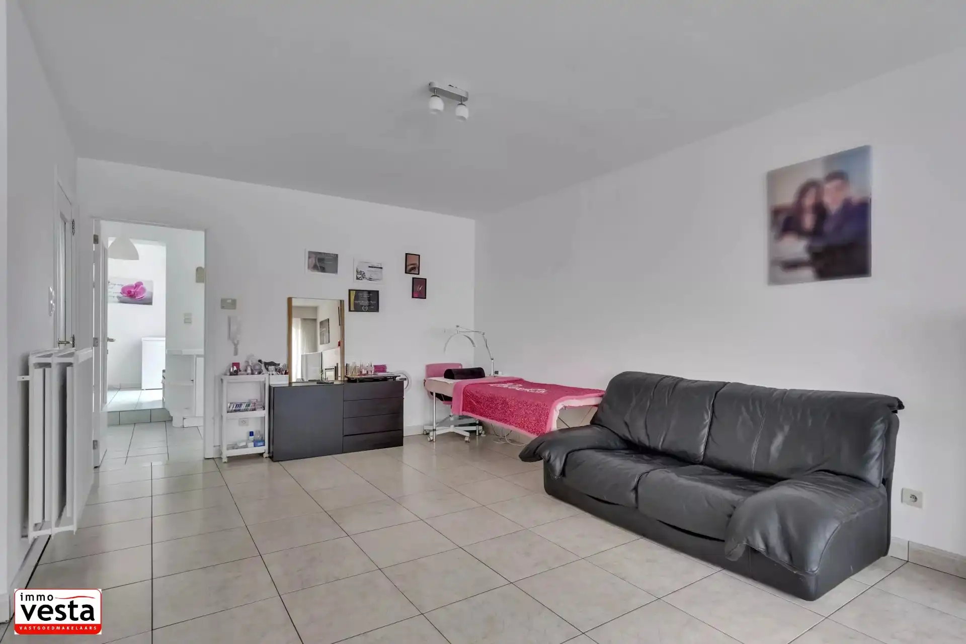 Investeringspand met winkel en appartement foto 17
