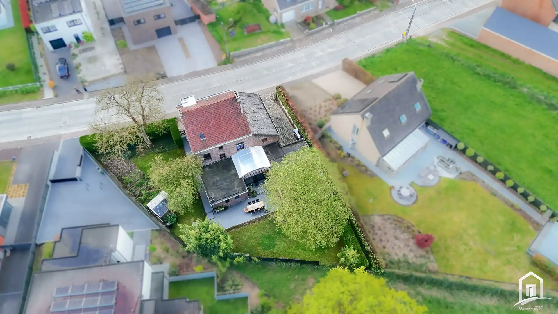 Instapklare gezinswoning op centrale locatie met ruim terras en leuke tuin foto 20