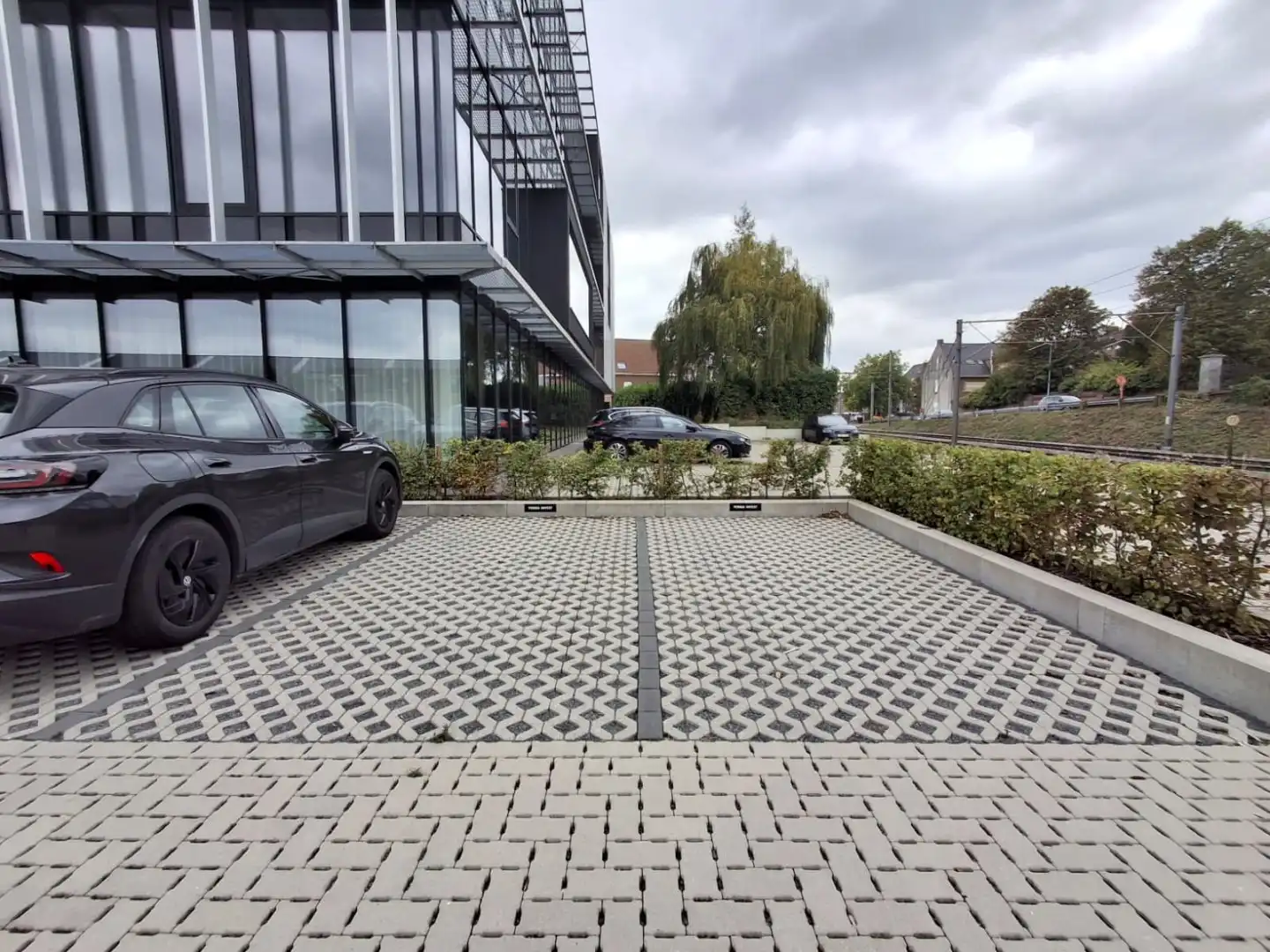 INSTAPKLAAR KANTOOR IN HARTJE TIELT foto 19