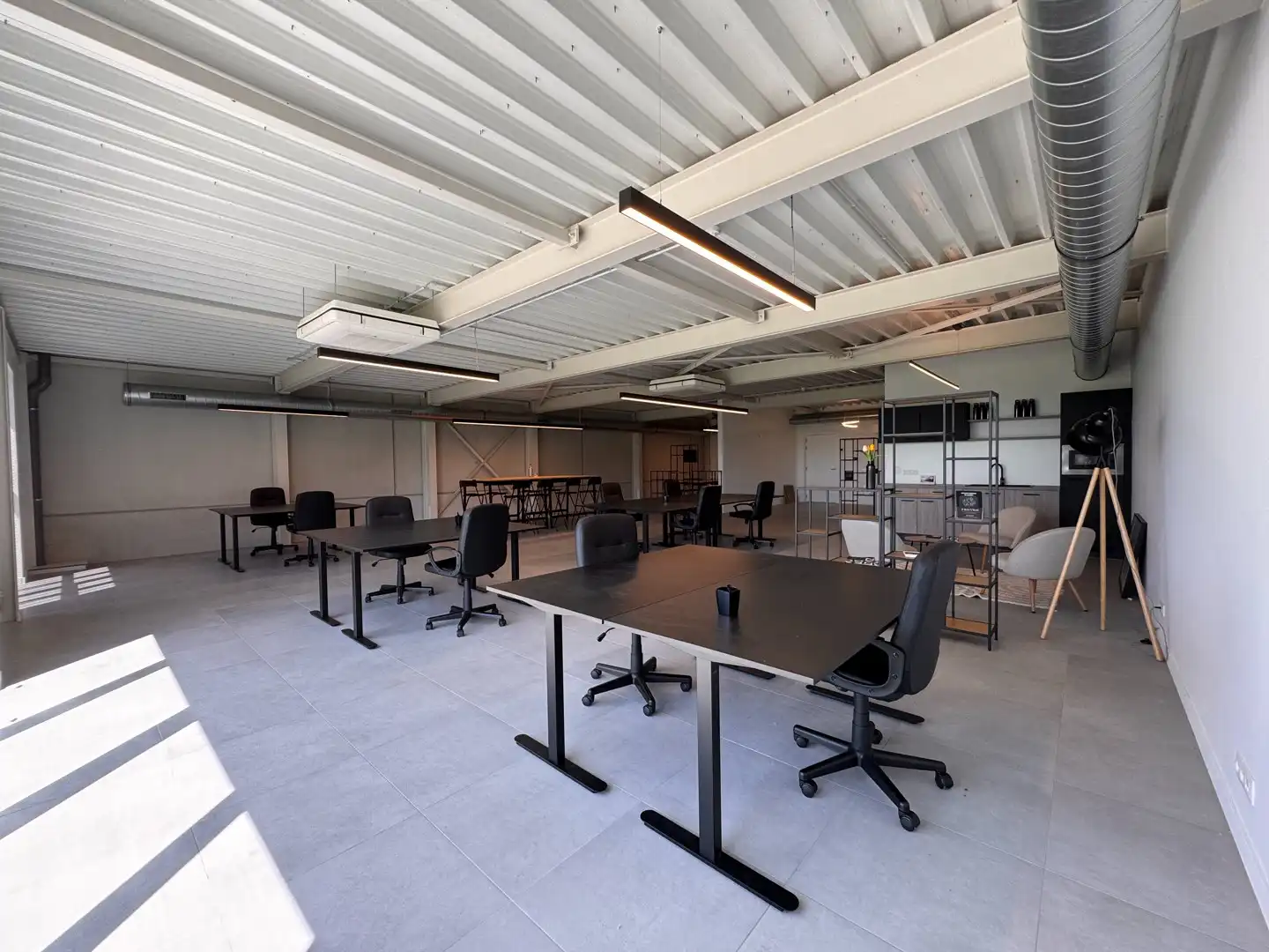 Nieuwe kantoorruimte van 177 m² in Blankenberge foto 3