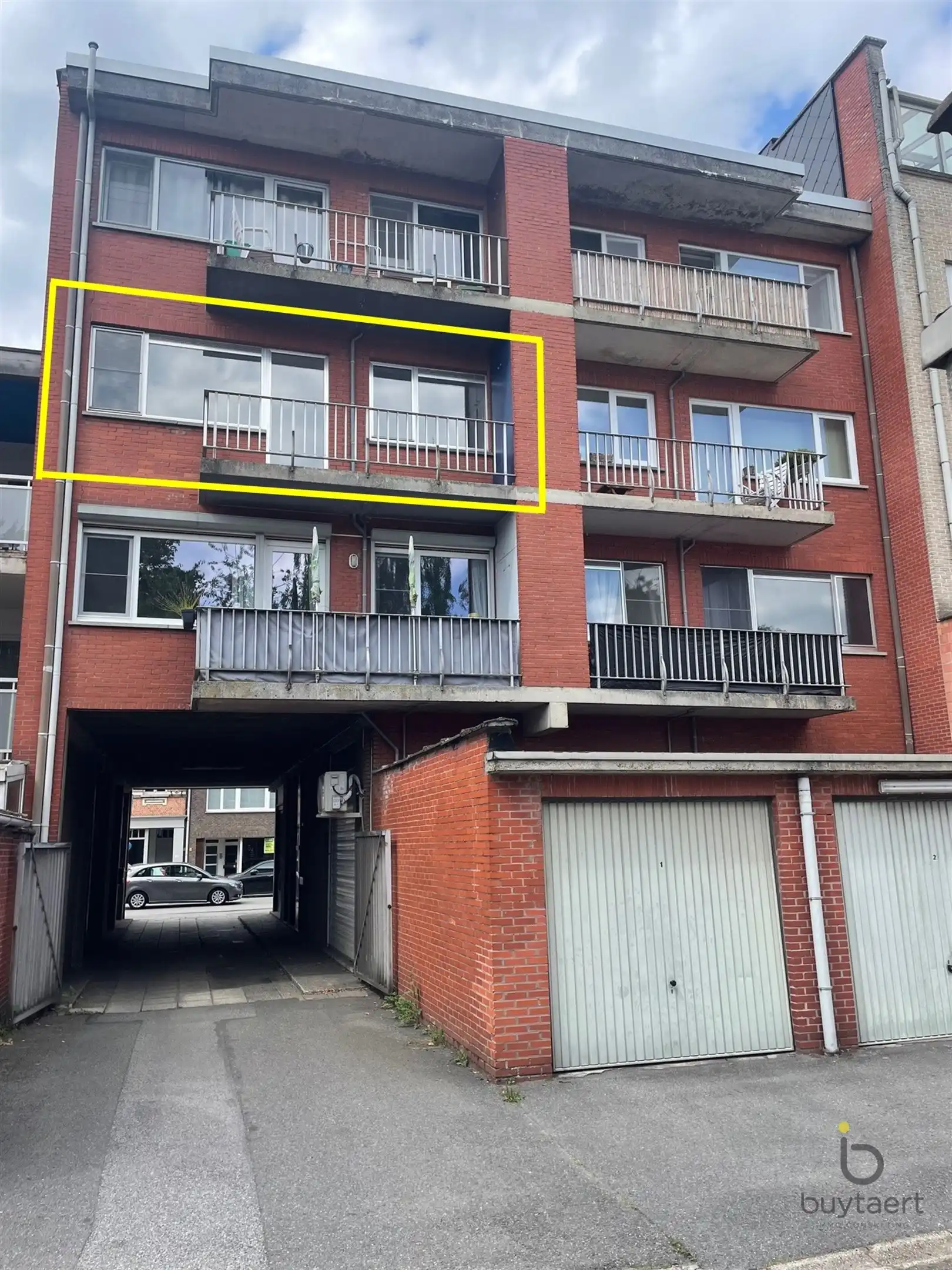 Ideaal gelegen twee (of drie) slaapkamer appartement in het hartje van Brasschaat!  foto 21