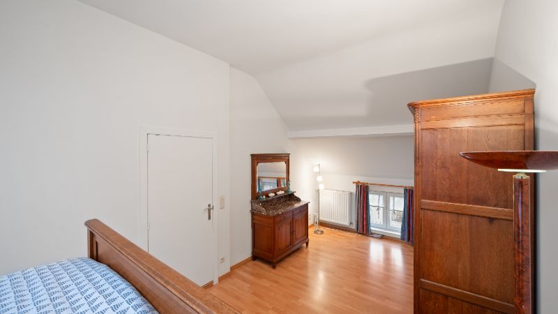 Ruime woning van 256m² op 10 are 32 ca foto 20