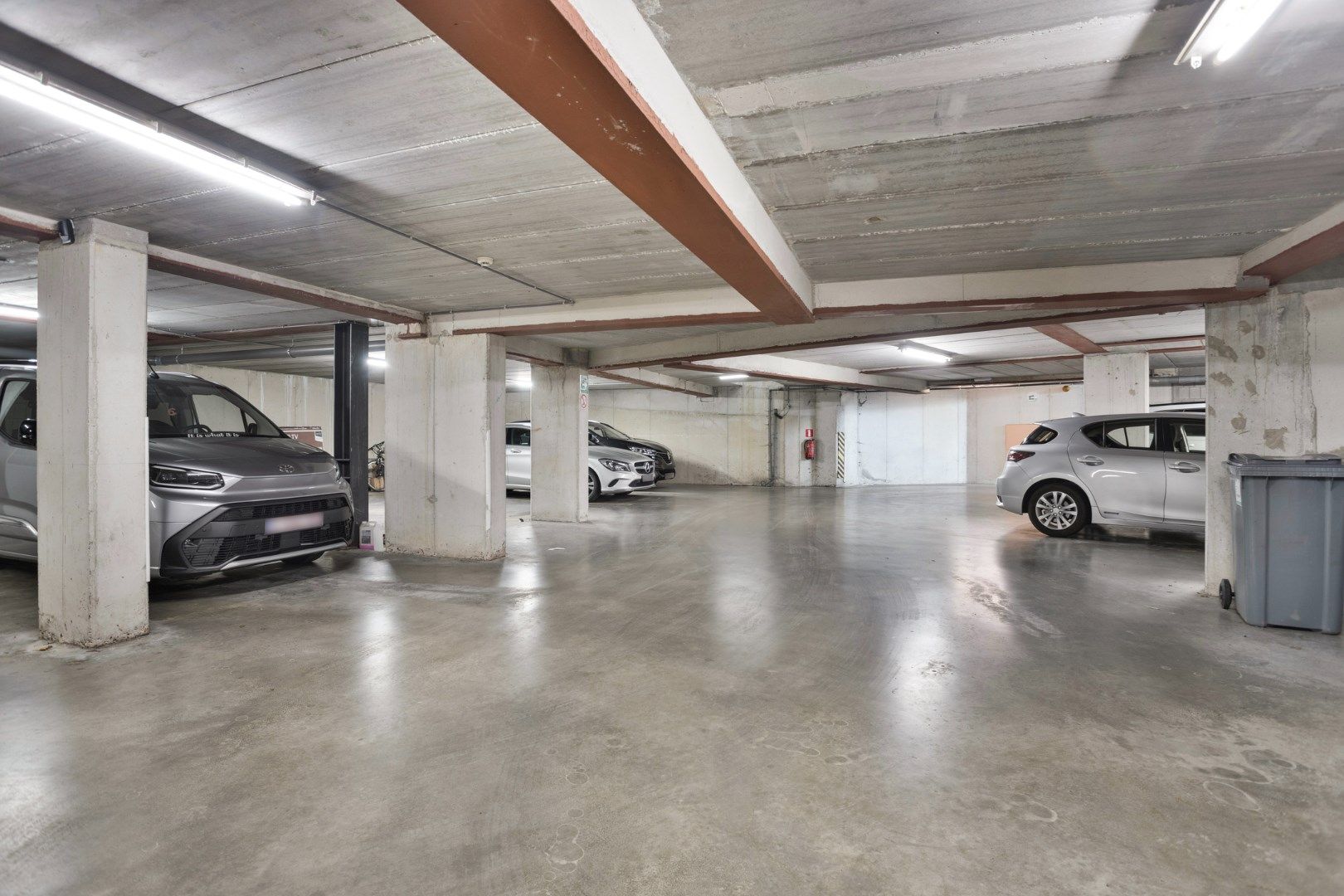 Goed onderhouden en gunstig gelegen éénslaapkamerappartement. foto 11