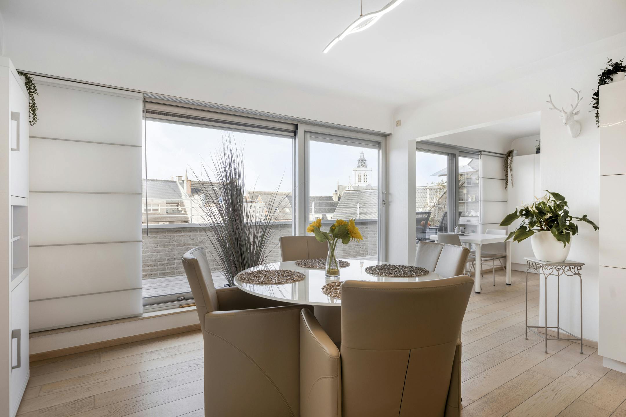 Een uniek duplex-penthouse te koop in het hart van Poperinge foto 7