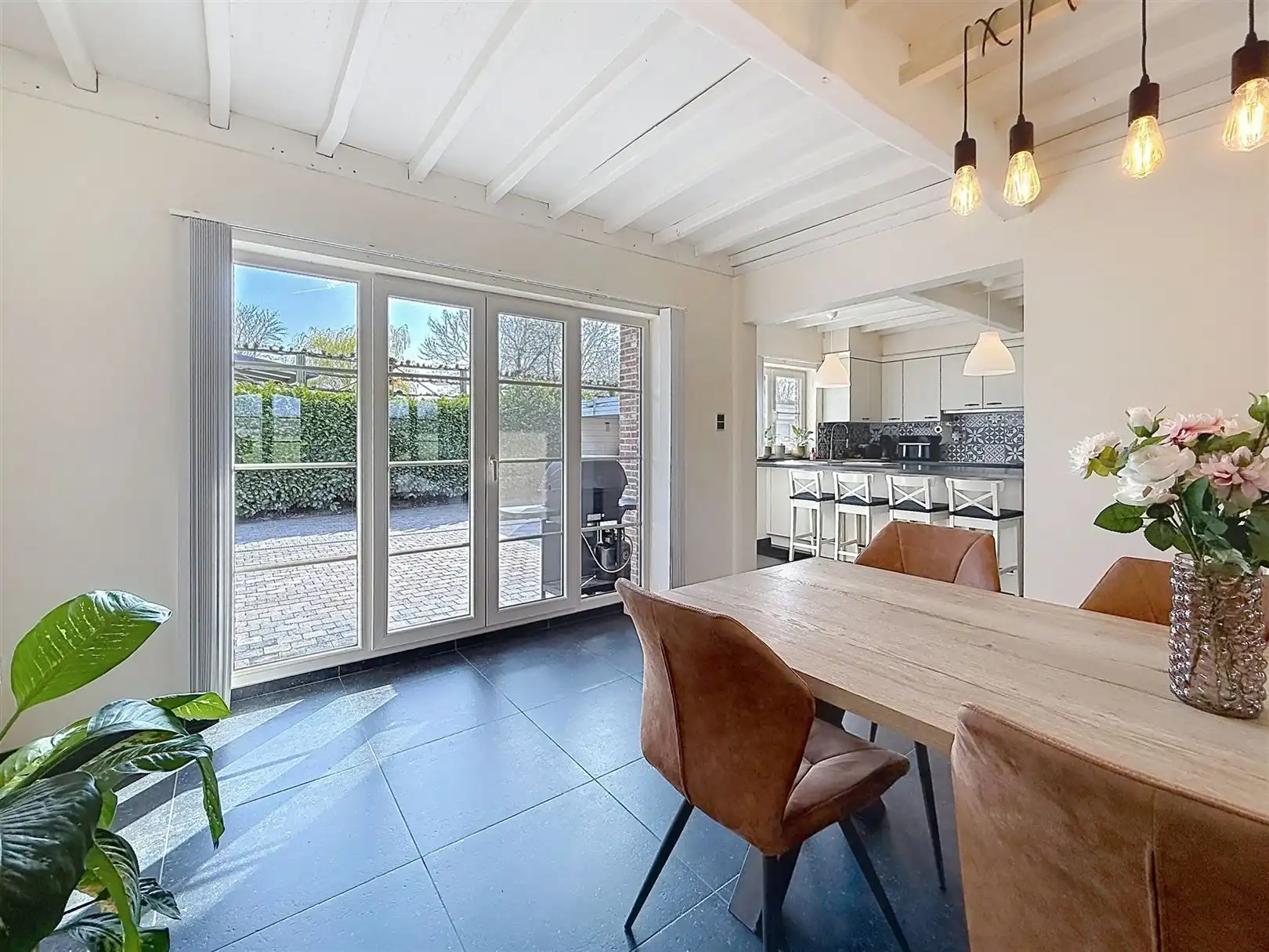 Ruime open bebouwing, 4 slpks, bureau, 14a 01ca foto 39