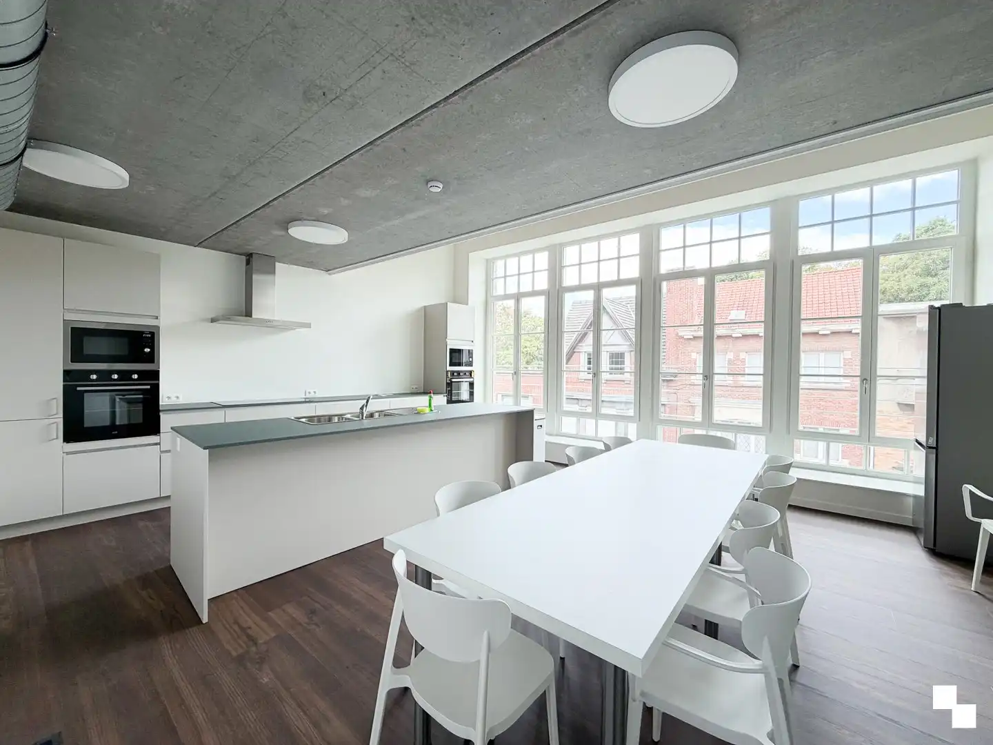 Uniek studentenkot in Residentie Juul – wonen in een stukje Kortrijkse geschiedenis foto 8