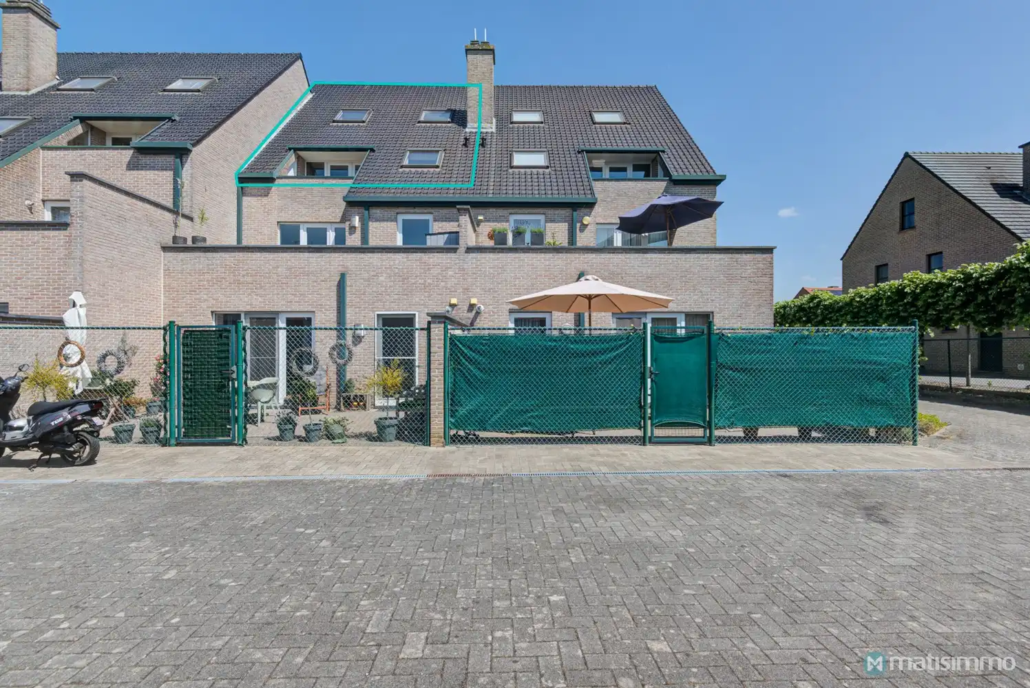 INSTAPKLAAR DUPLEX-APPARTEMENT MET 2 SLAAPKAMERS EN GARAGE NABIJ HET CENTRUM VAN BILZEN foto 18