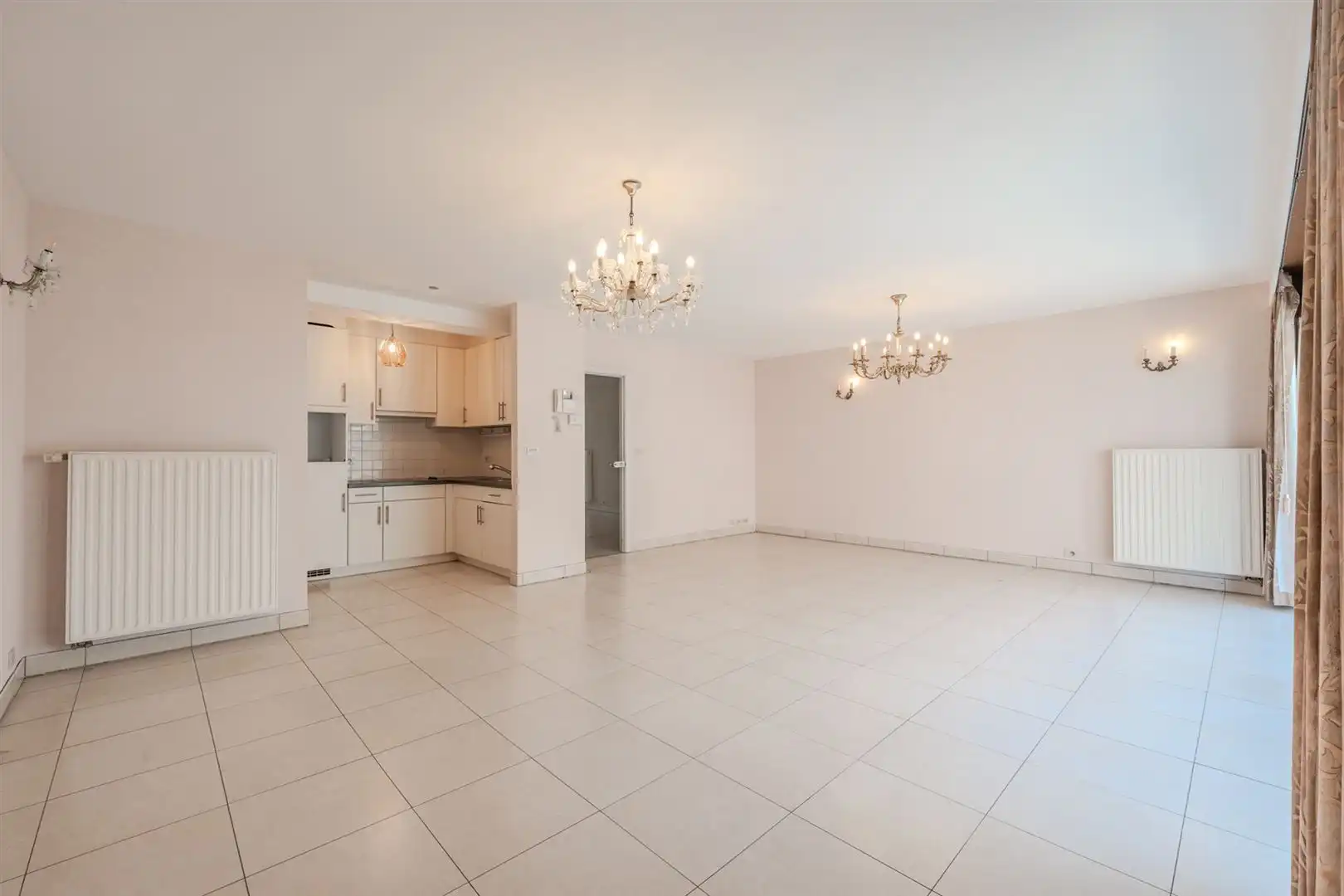 3 slaapkamer appartement in het centrum van Middelkerke foto 3