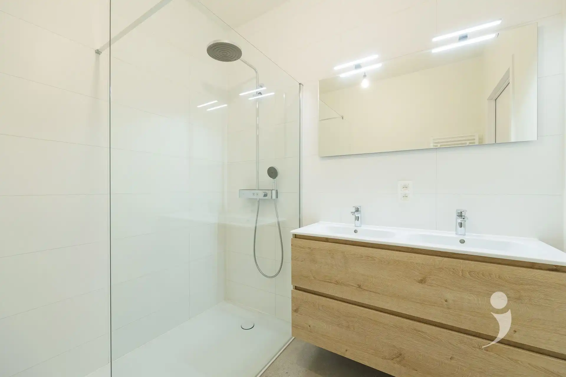 Exclusief appartement met panoramisch uitzicht over Leuven foto 30