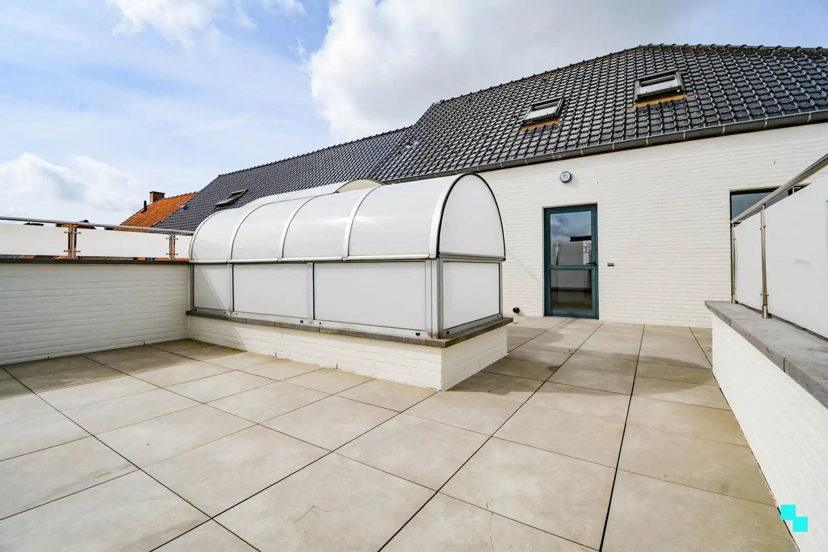 Instapklaar duplexappartement met garage te Hooglede foto 24