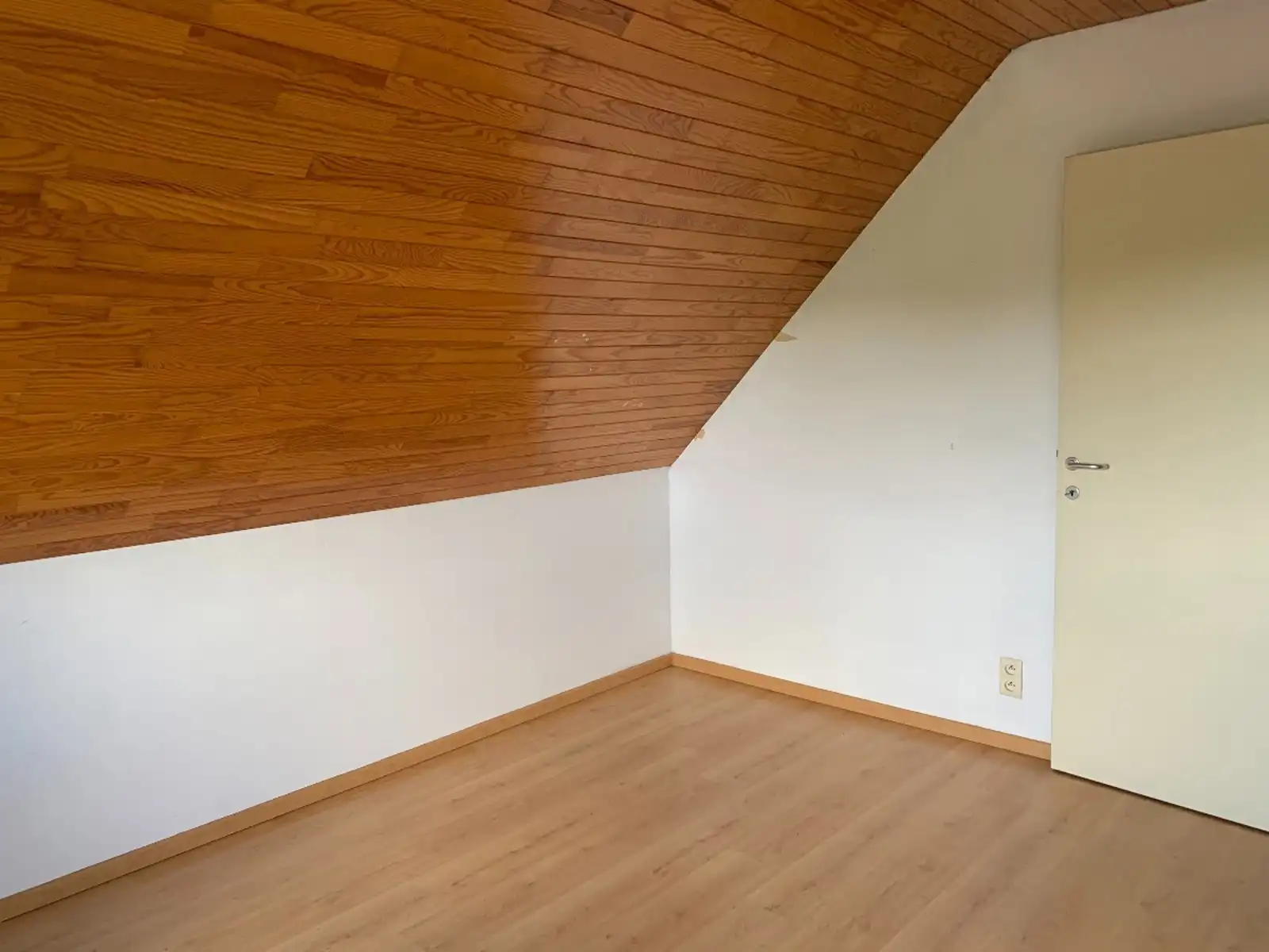Huis, met 4 slaapkamers, 225.0m² bewoonbaar, in Wingene foto 16
