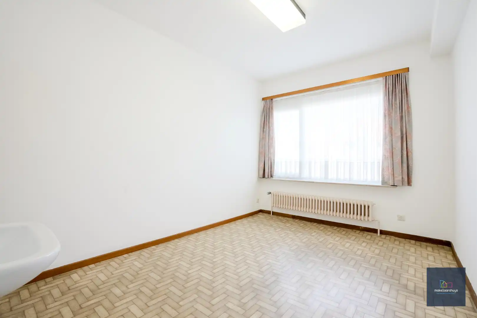 Te renoveren, ruim 3-slp.app met garage en kelder (Plan uw bezoek)  foto 14