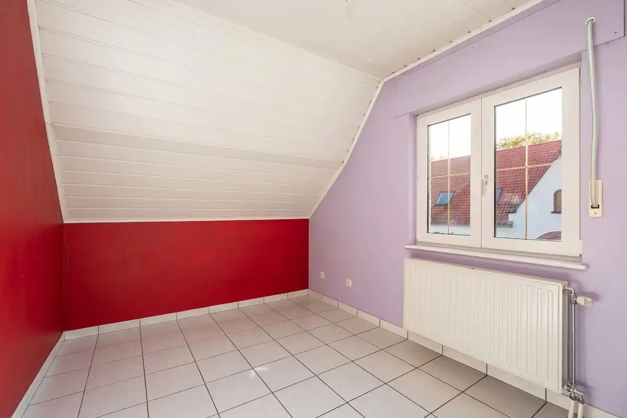 Ruime vrijstaande gezinswoning met 4 slpks te Maasmechelen foto 16