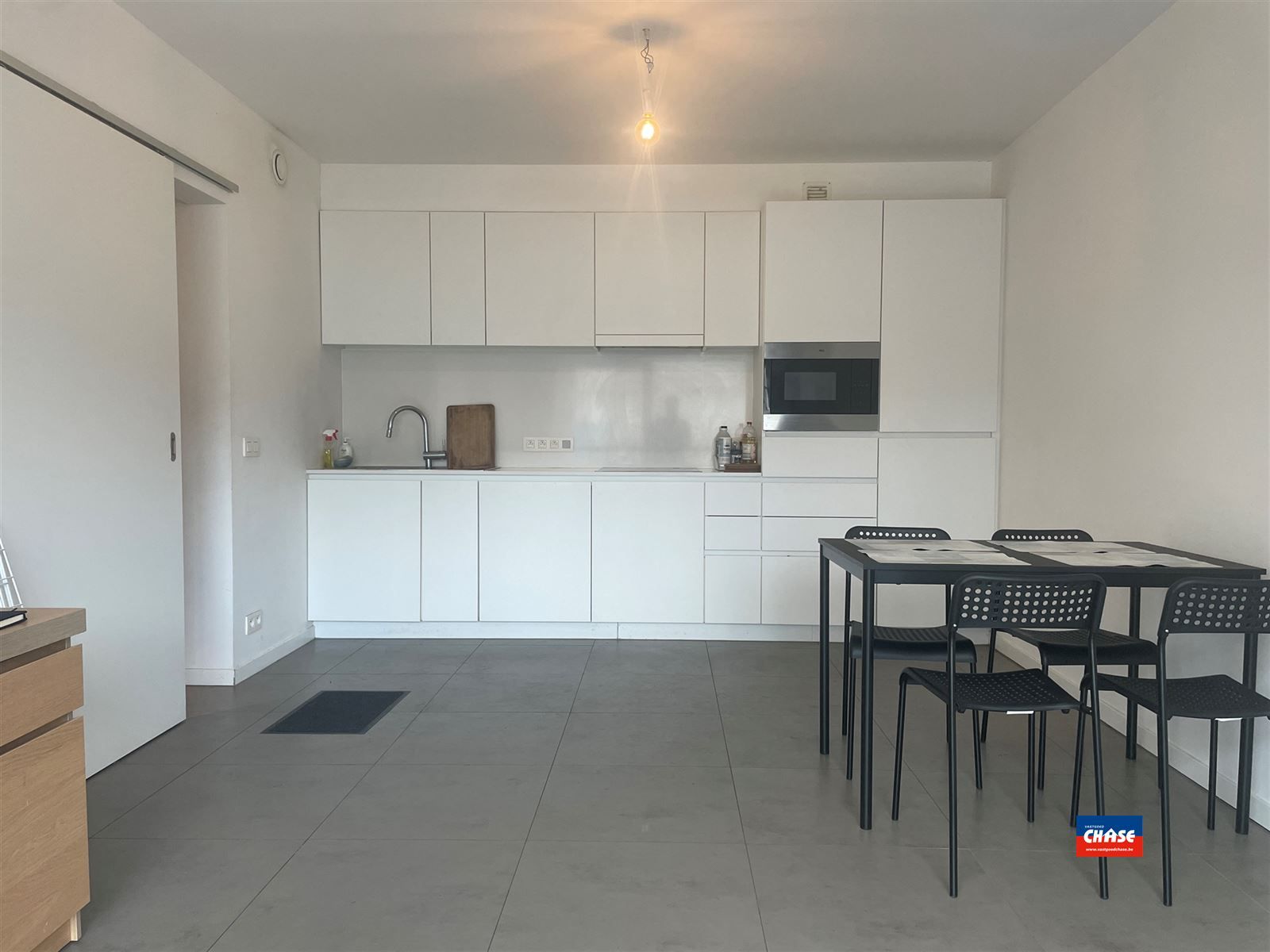 Recent appartement met 1 slaapkamer en terras foto 2
