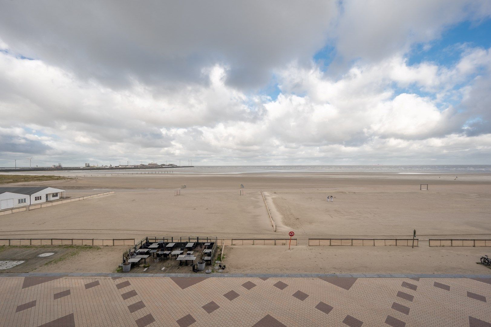 Appartement met een gevelbreedte van 7 meter en frontaal zeezicht foto 9