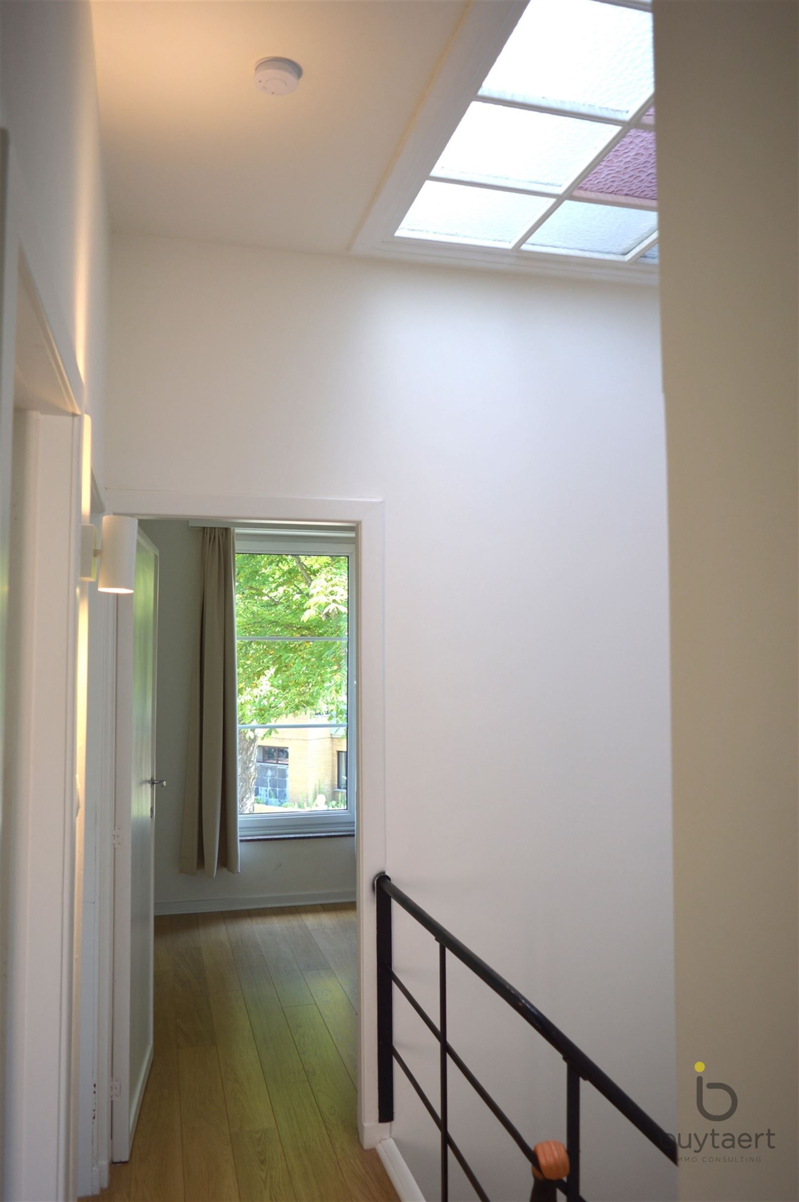 Een authentiek Art-Deco woning  in het welgekende "Pullhof". foto 11