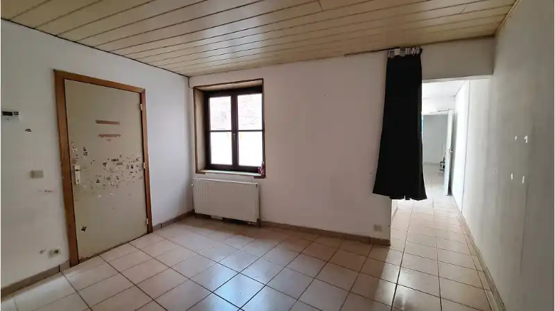 Instapklare Winkelruimte op commerciële ligging te huur in centrrum Brugge foto 7