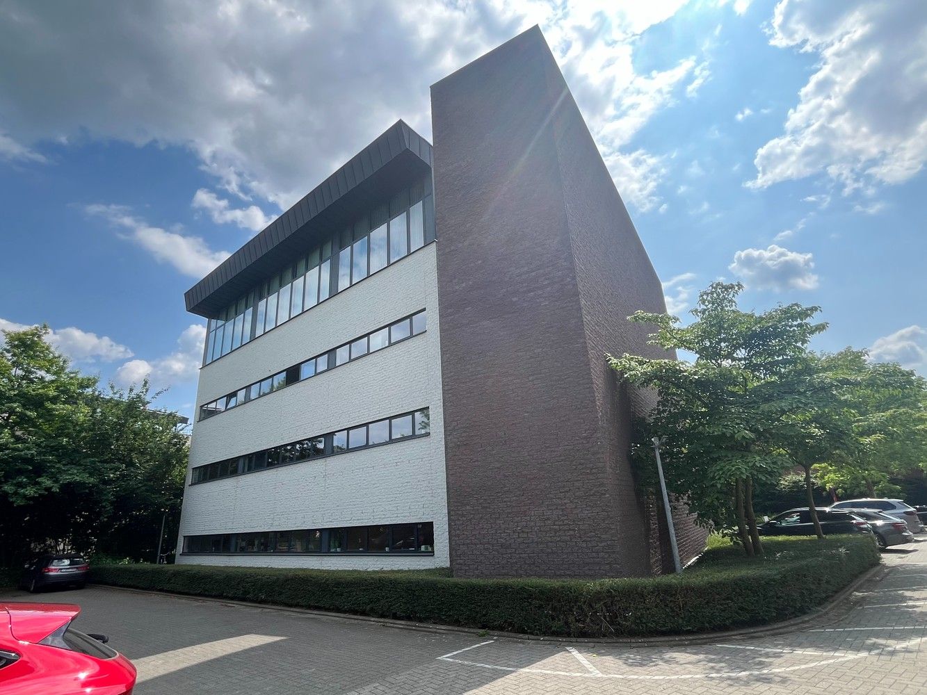 440 m² kantoor + 8 parkings foto 38