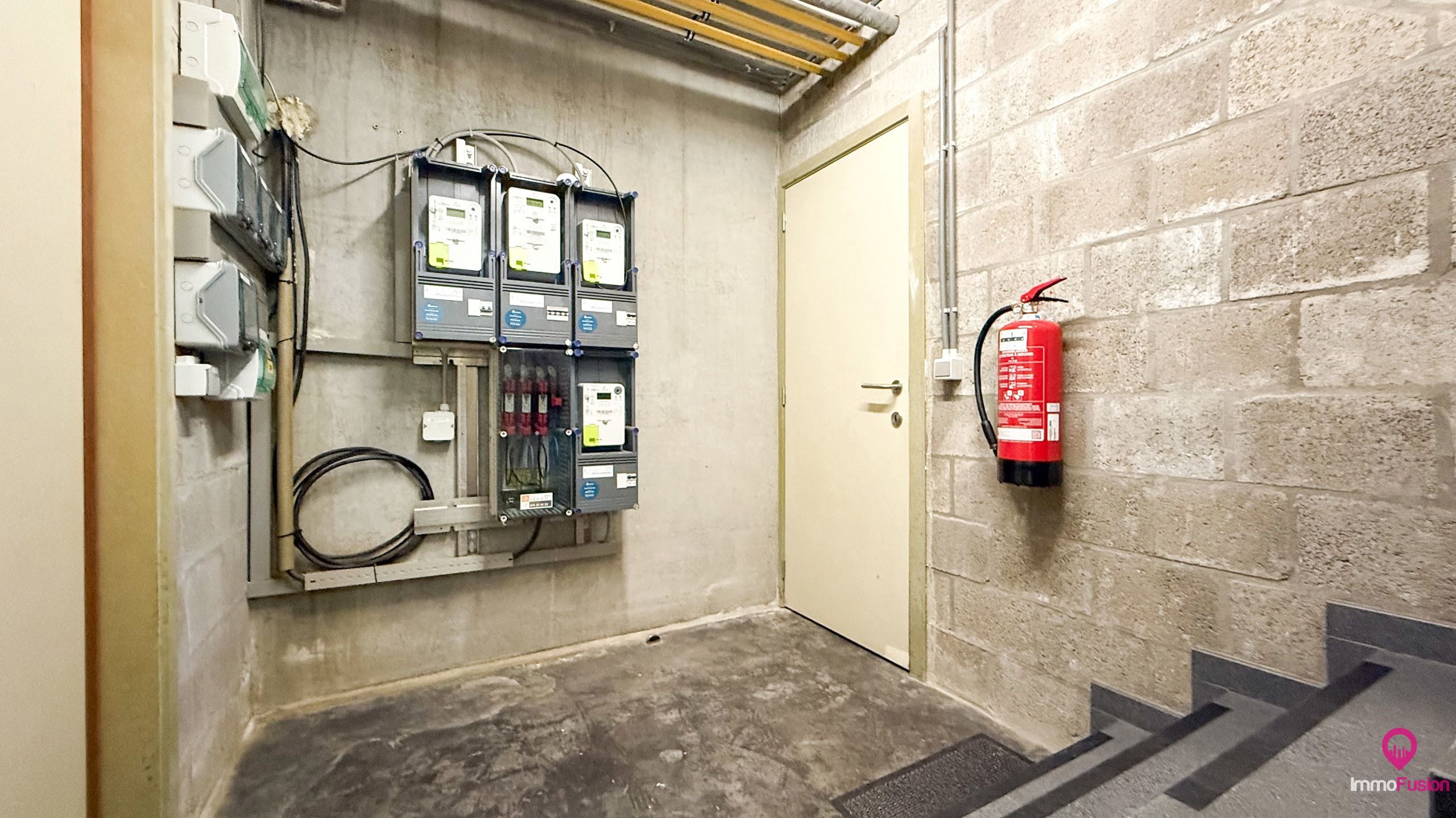 Duplexappartement met terras met uitstekende verbinding!  foto 32