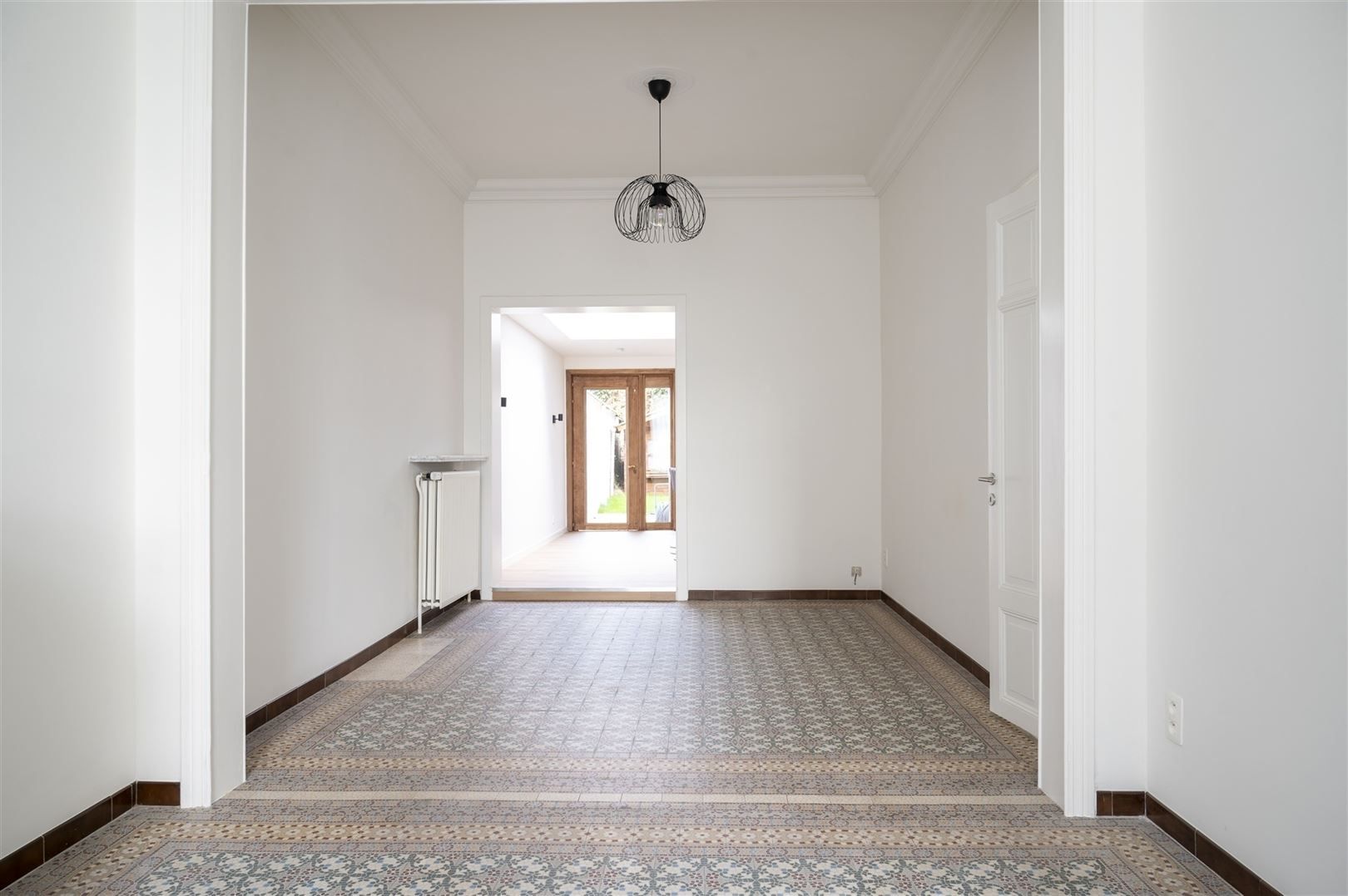 volledig gerenoveerde woning met authentieke elementen foto 3