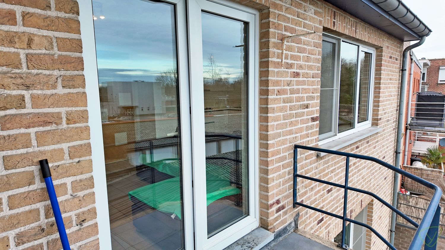 Instapklaar éénslaapkamerappartement met sterk investeringspotentieel in Eeklo foto 11