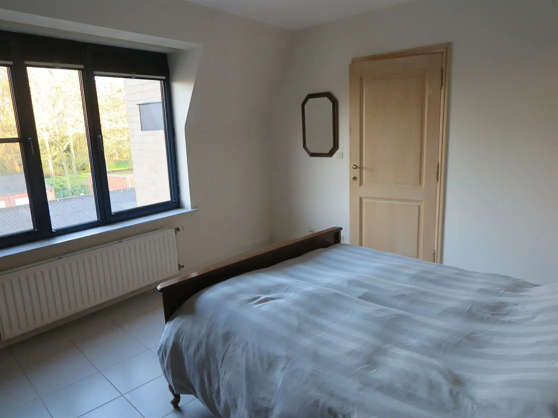 Ruim 2-slaapkamerappartement in Sleidinge foto 10