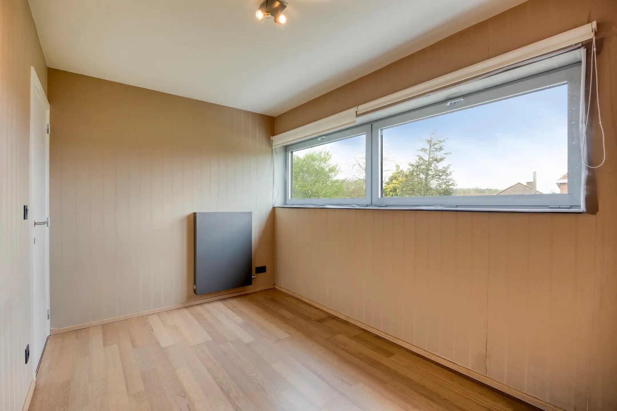 Moderne halfopenbebouwing op een rustige centrale locatie foto 11