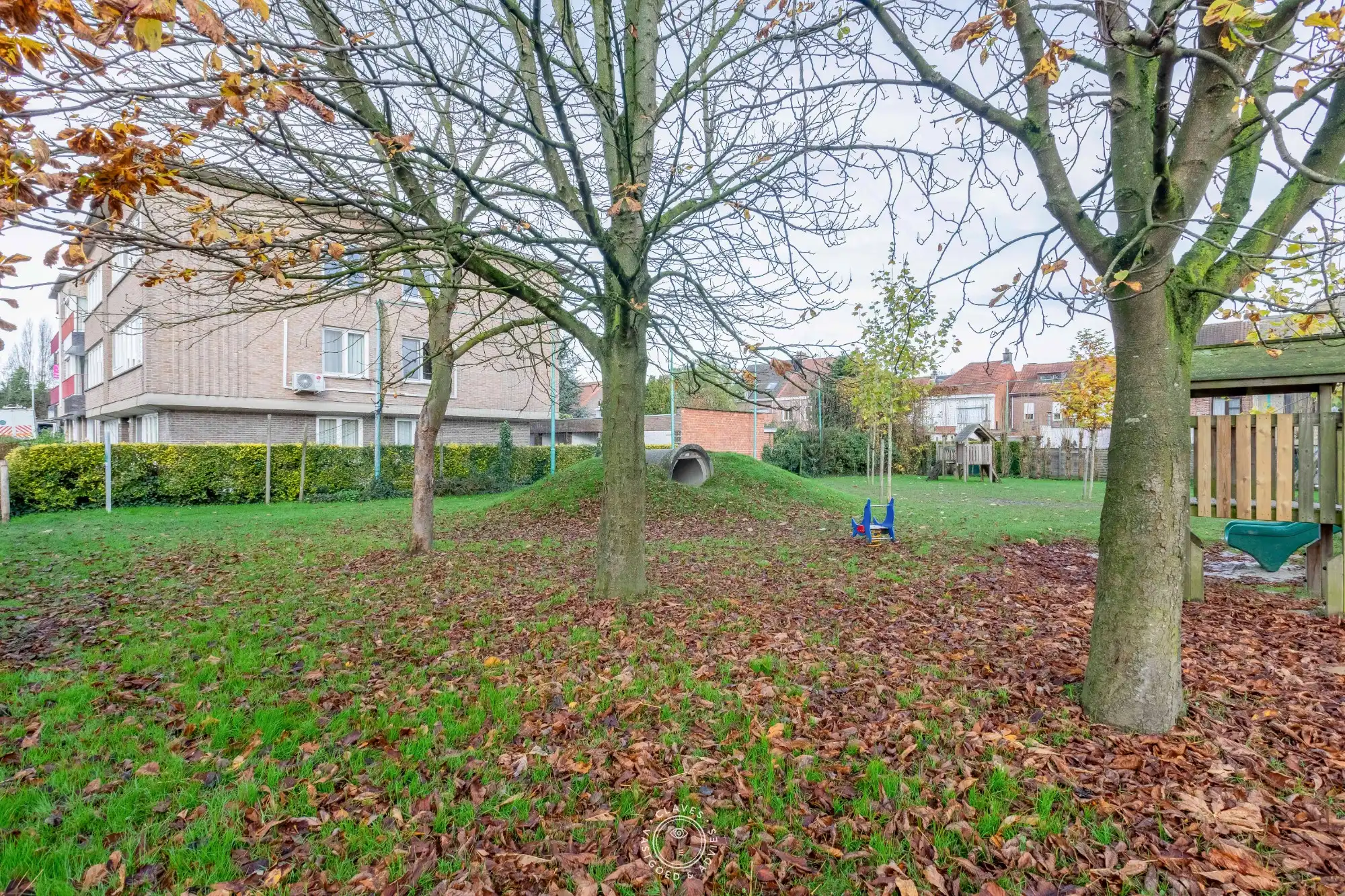 Modern vernieuwd 3-slaapkamerappartement op TOP-locatie met garage foto 14