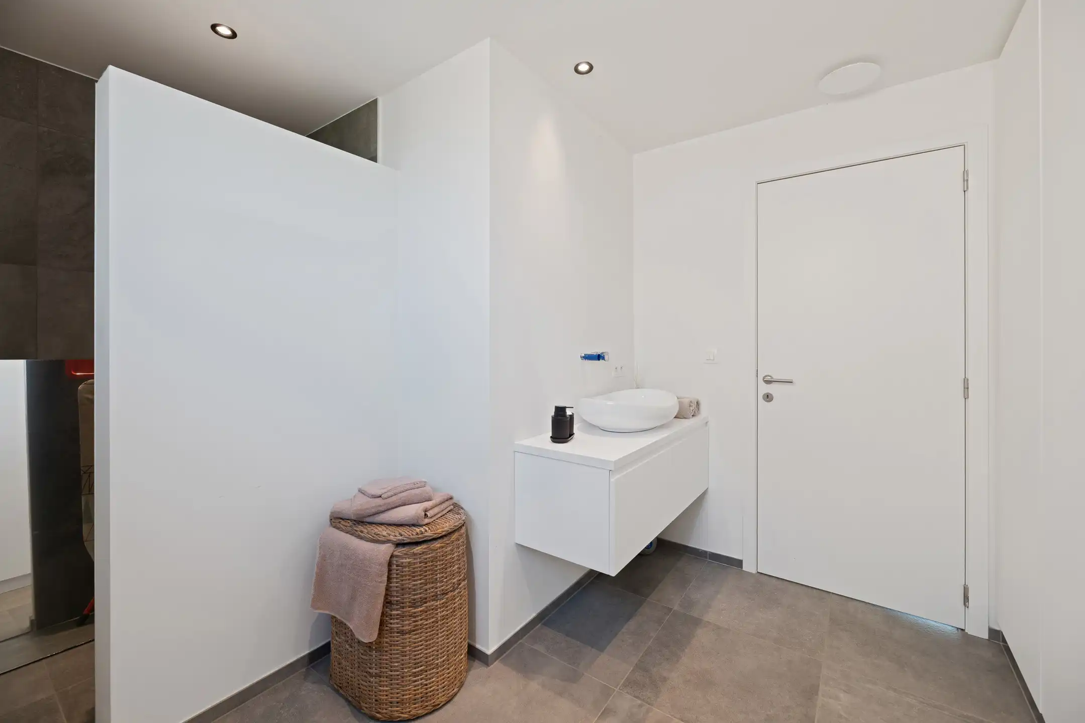 Exclusieve woning met zwembad te Moelingen foto 28