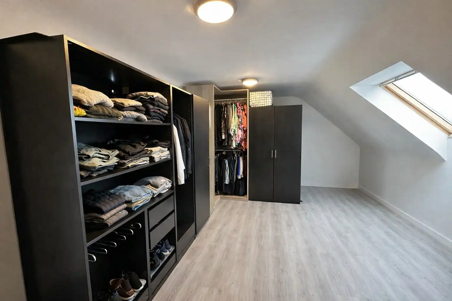 Recente woning in pastorijstijl op een rustige, groene locatie VERKOCHT ONDER REGISTRATIERECHTEN foto 10