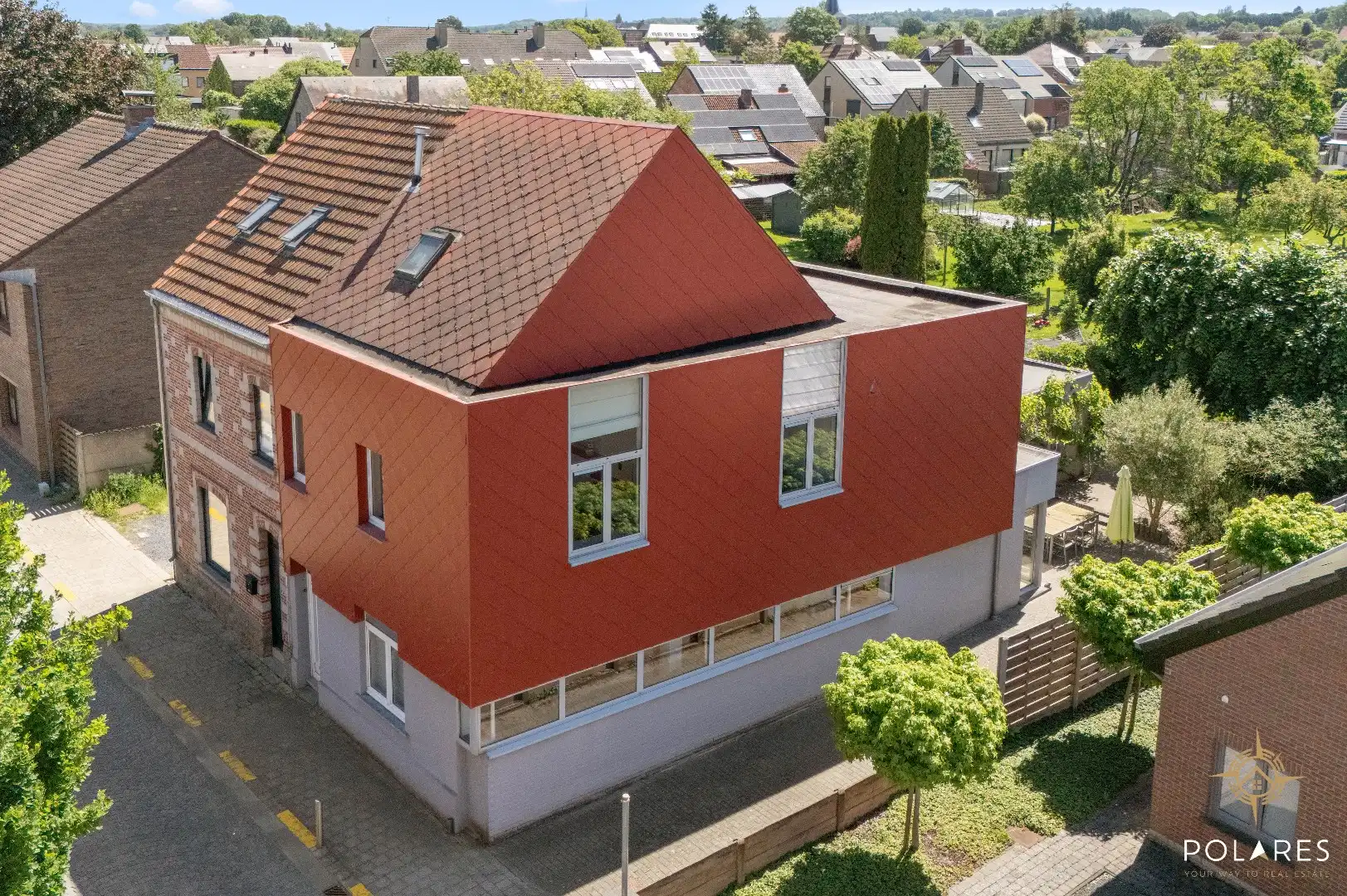 Ruime woning op toplocatie  foto {{pictureIndex}}