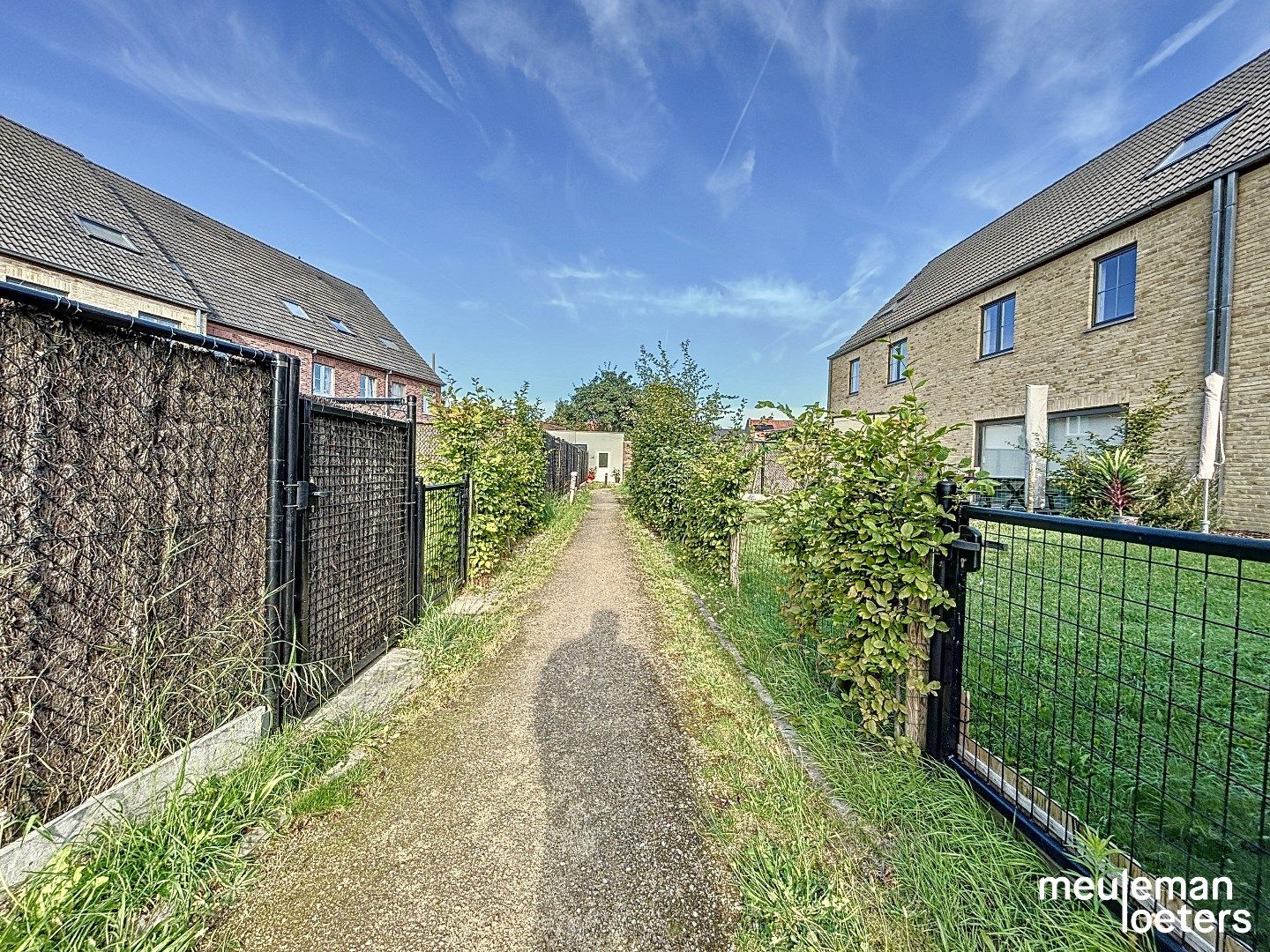 Aangename energiezuinige woning met garage foto 18