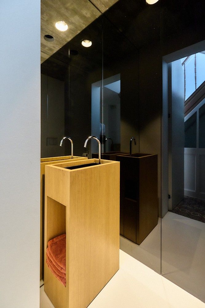 Buitengewone interbellum architecten-burgerwoning met tuin die omgevormd werd tot een hedendaagse luxueuze concept-woning. foto 20