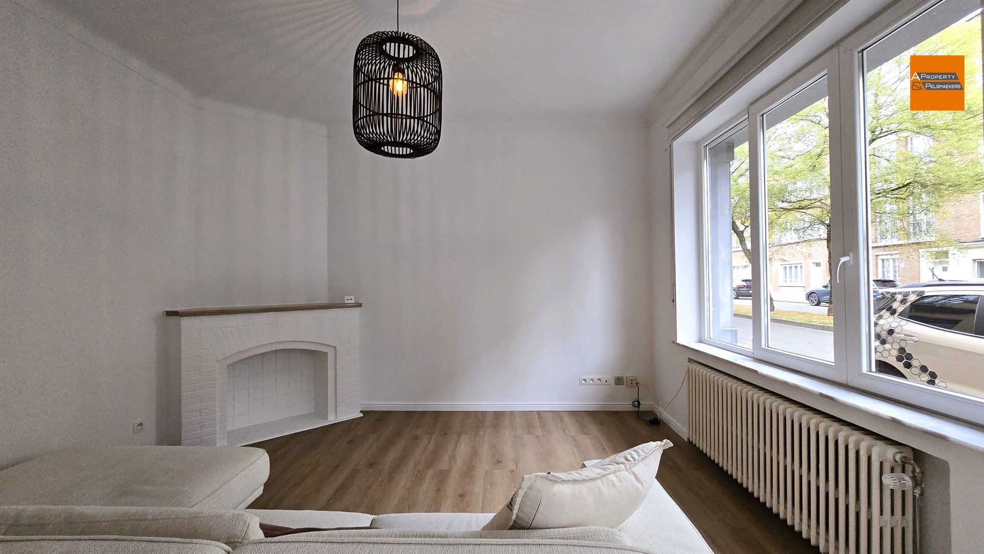 Opgefrist gelijkvloersappartement in Etterbeek foto 3