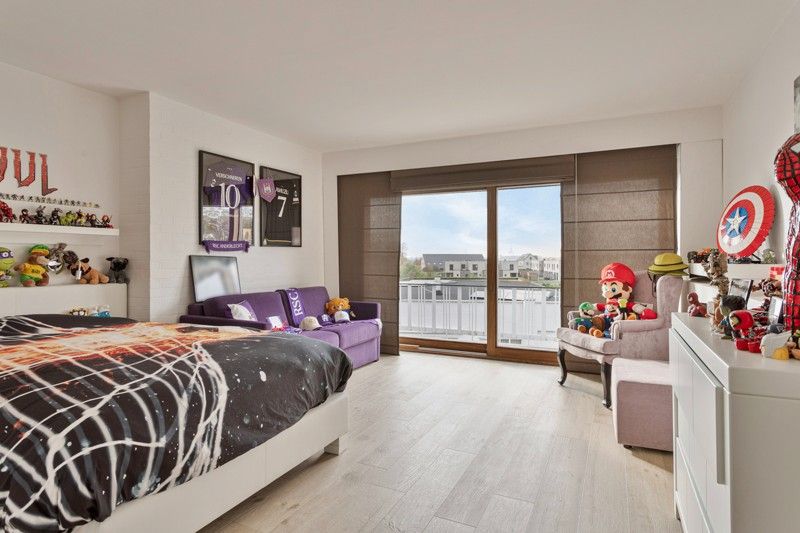 Op en top gerenoveerde bel-etage woning mét magazijn TE KOOP nabij hartje Wakken! foto 13