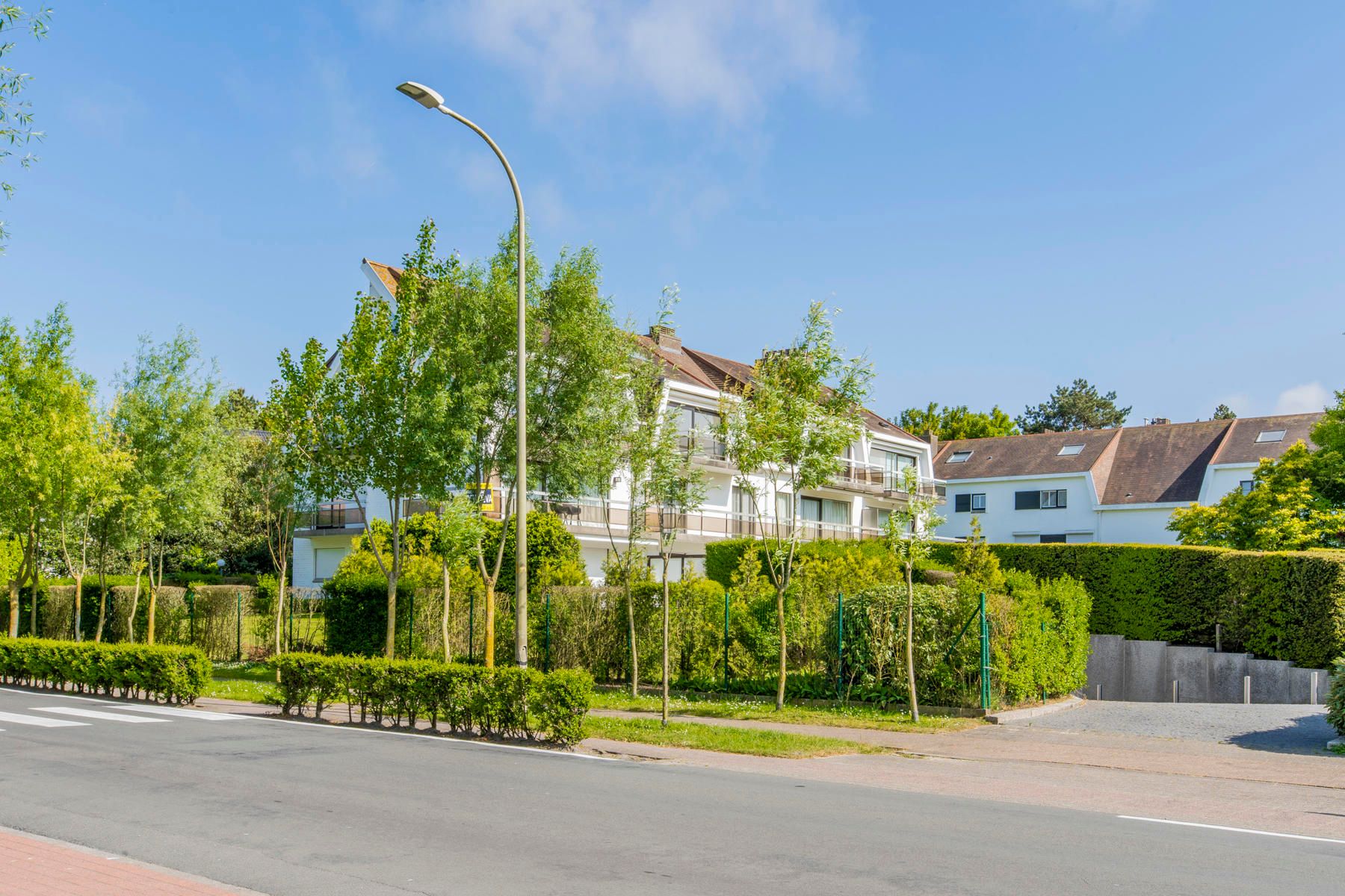 Prachtige duplex op wandelafstand van het strand en de winkels in het Zoute.  foto 10