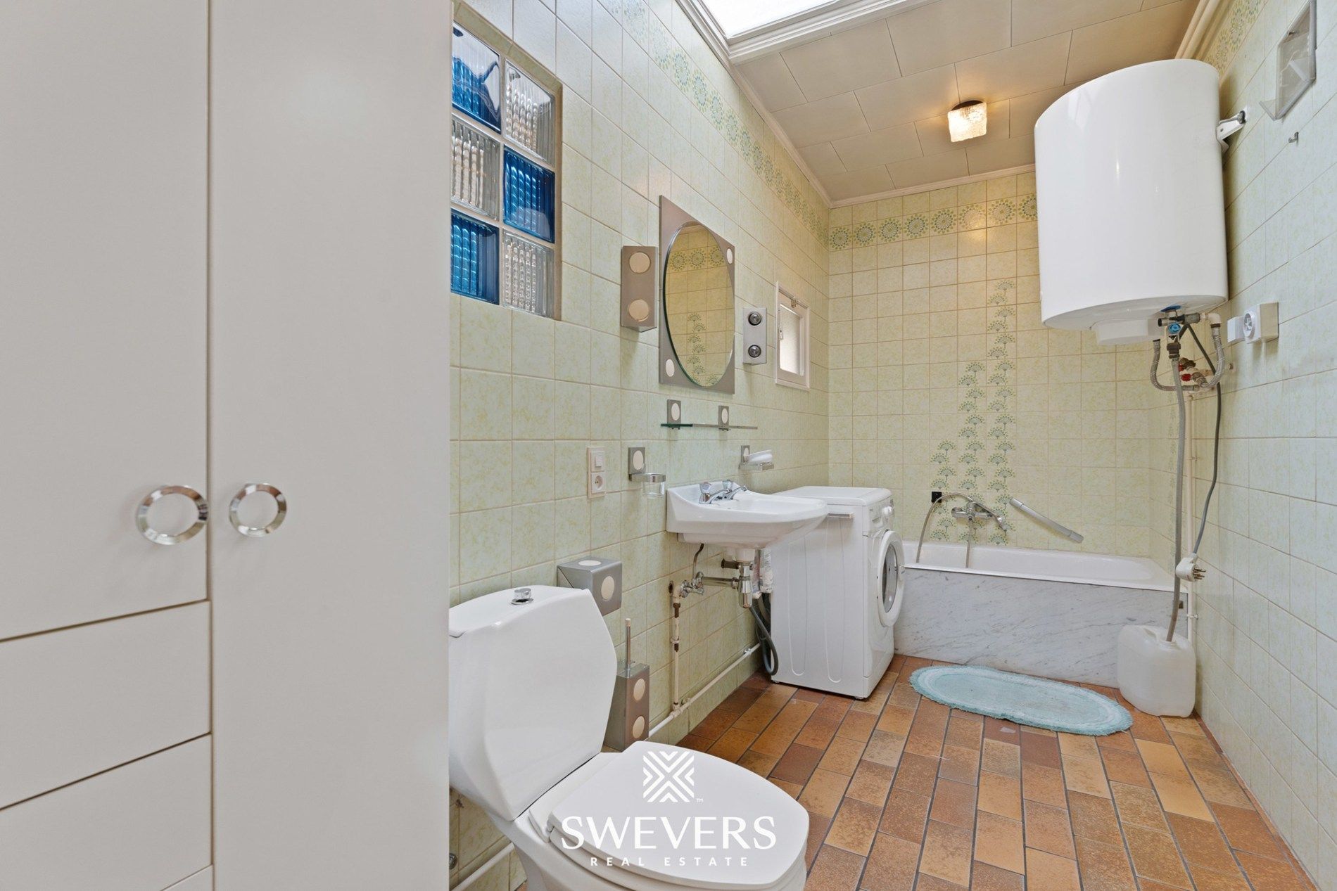 Woonst met 5 slaapkamers en hangar van 250m² in centrum Beringen foto 13