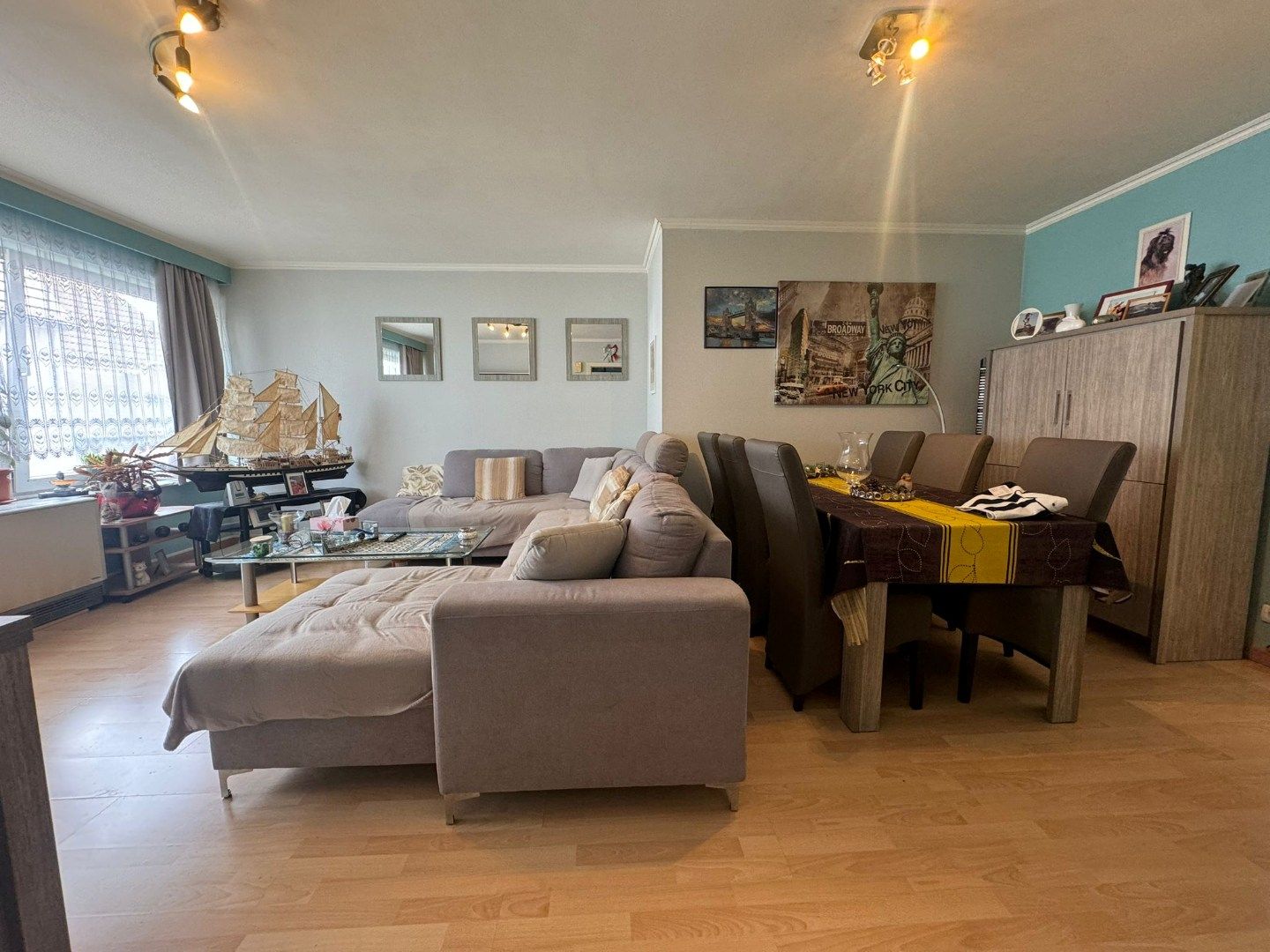 Hoofdfoto van de publicatie: Twee slaapkamer appartement in Bredene! 