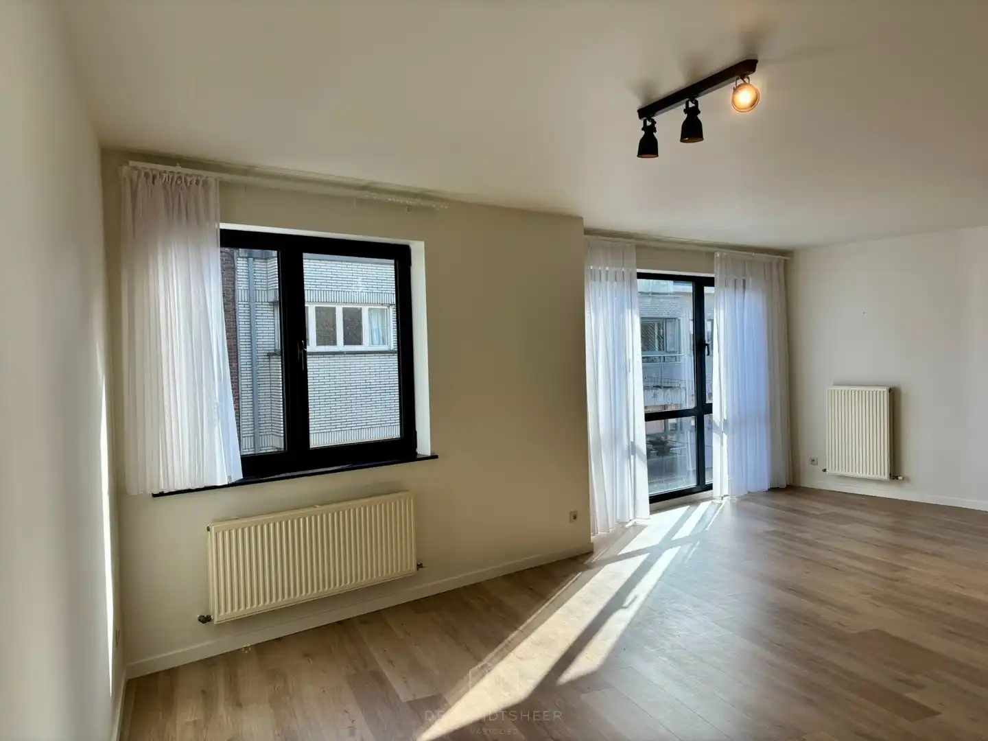 Vernieuwd 2-slaapkamerappartement in Bornem-centrum foto 6