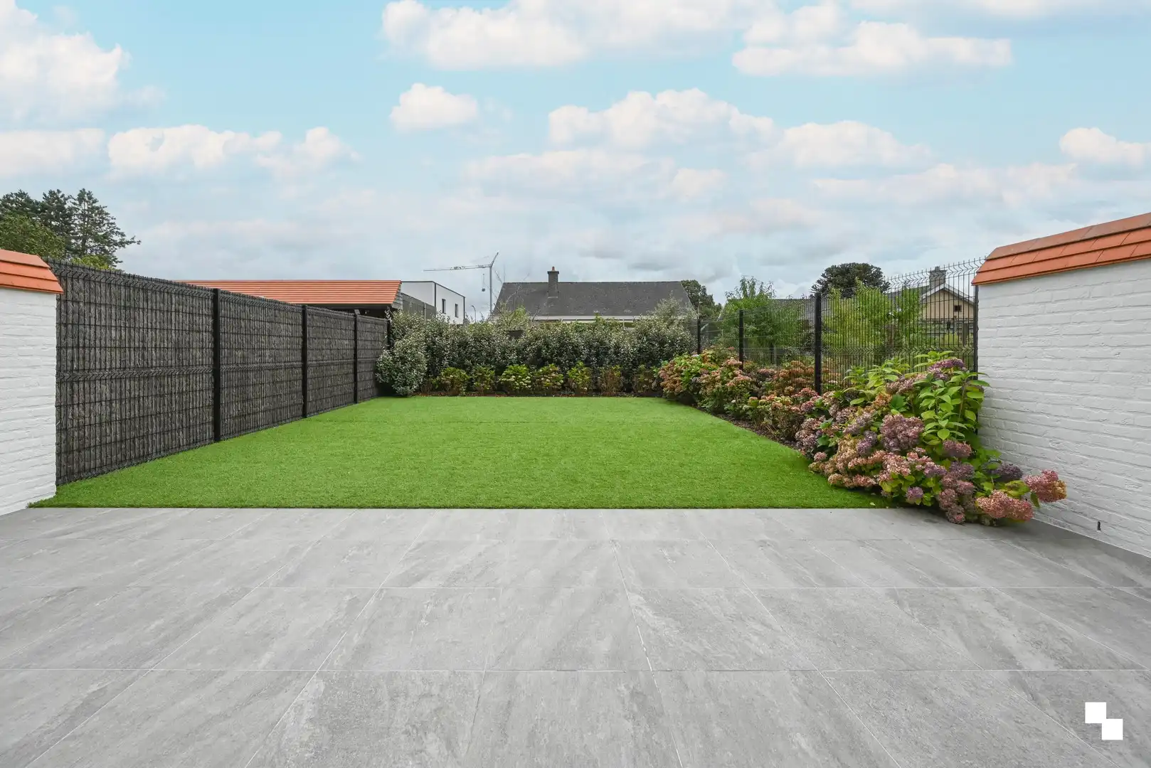 Gemeubelde high-end woning in rustige buurt in Waregem foto 11