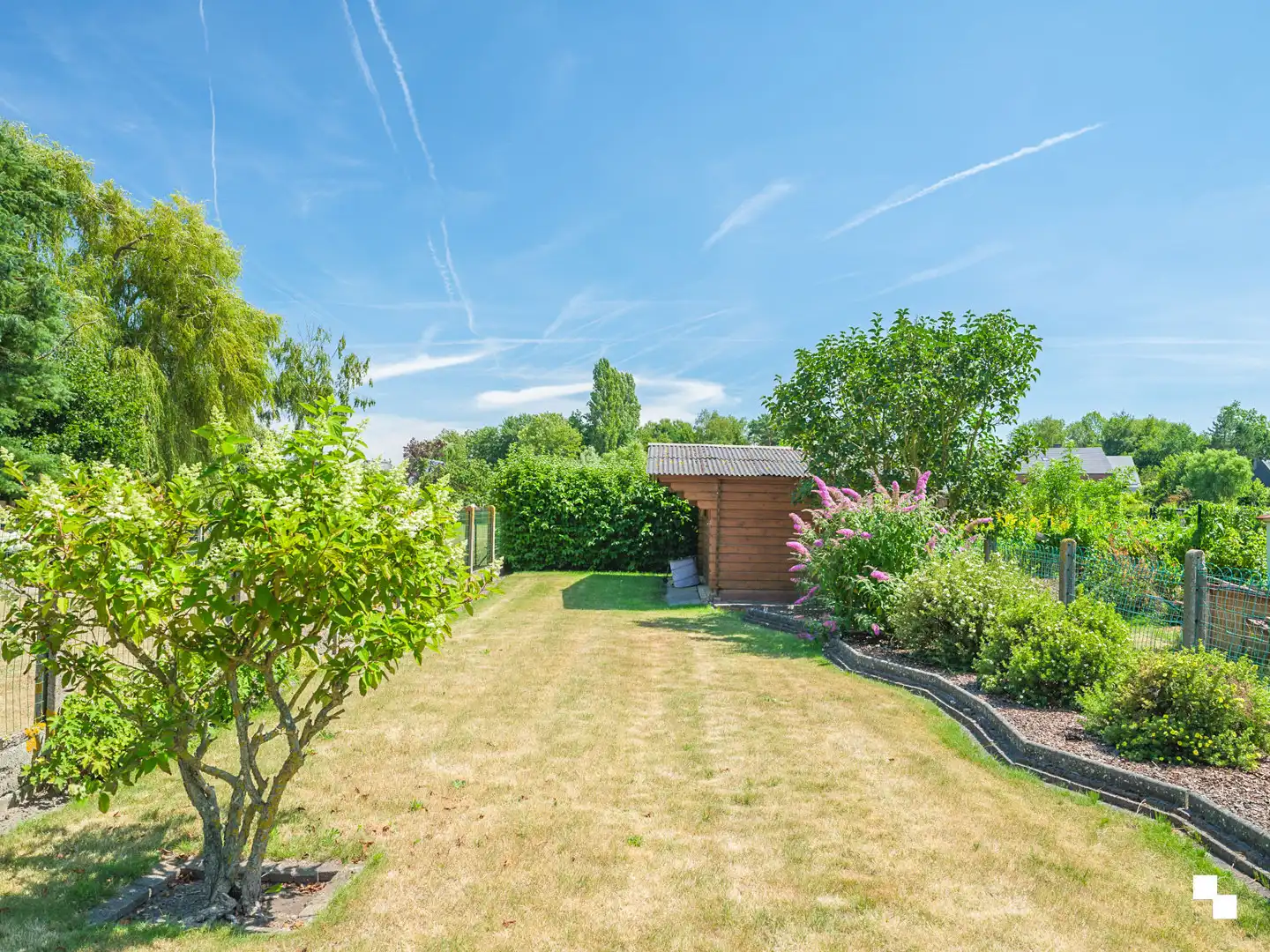 Op te frissen woning met gezellige tuin in het hart van Merelbeke foto 28