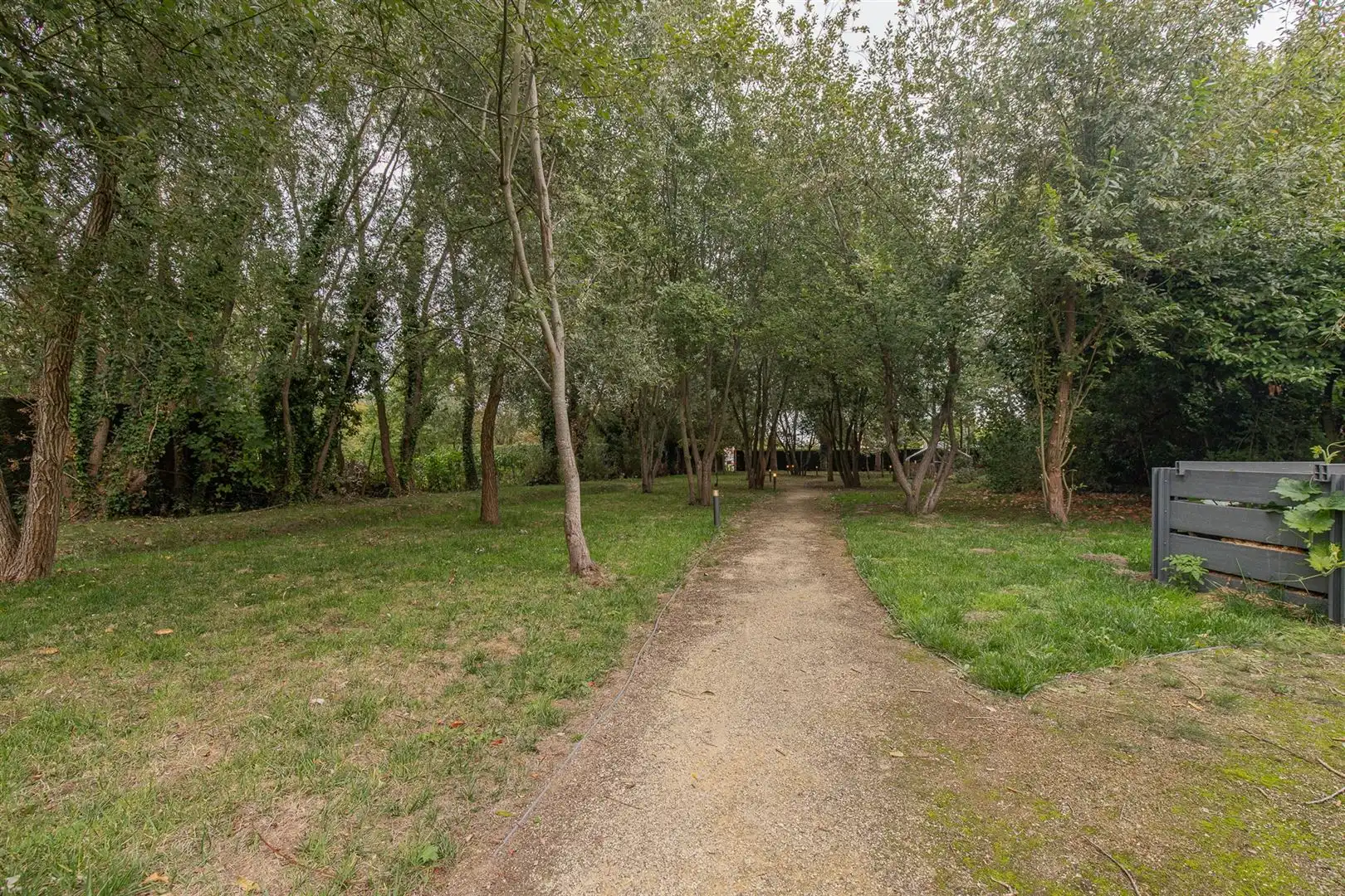 Energiezuinig duplex appartement met 3 SLK & 2 terrassen te Breendonk! foto 14