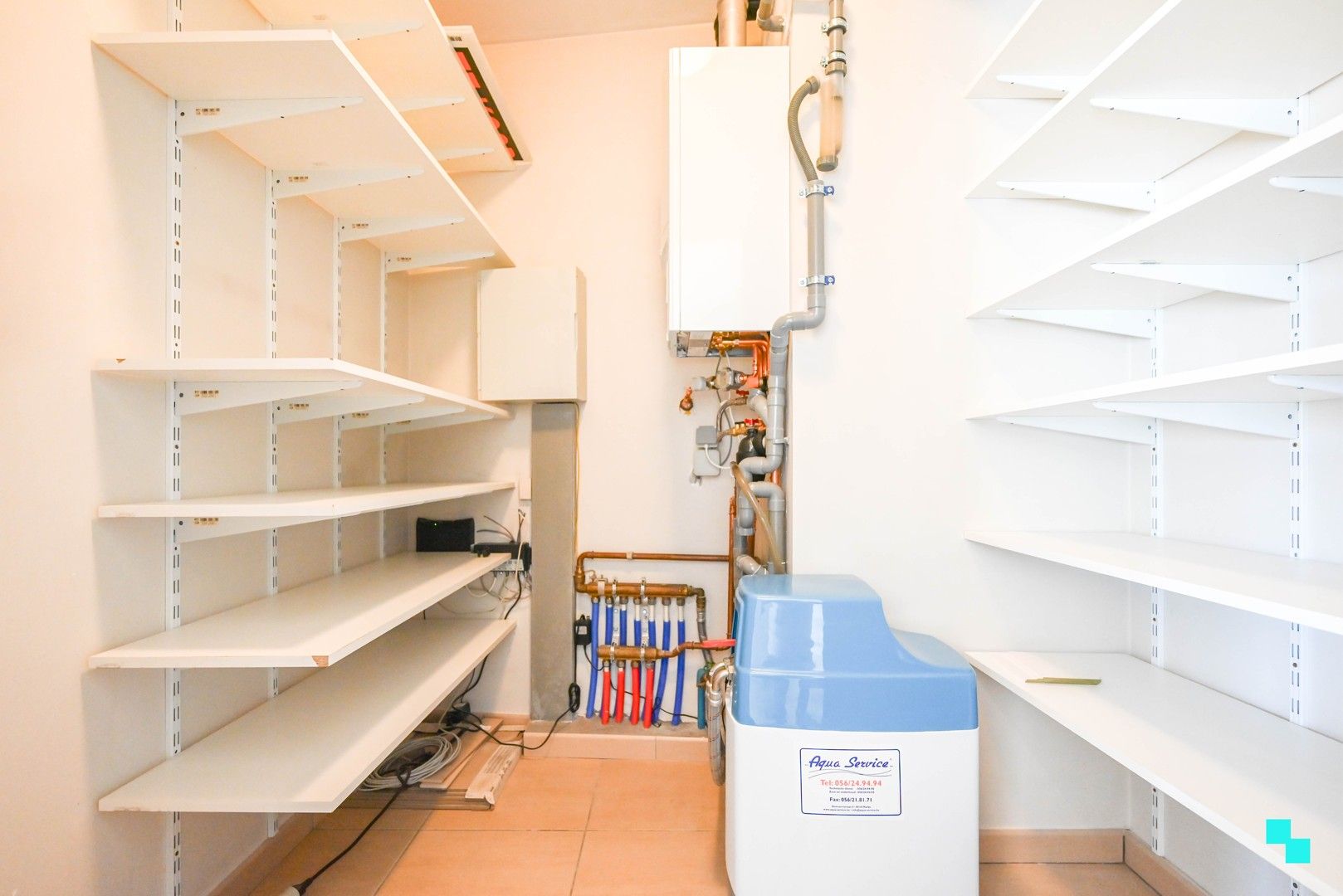 Modern, energiezuinig, instapklaar appartement te Wielsbeke foto 10